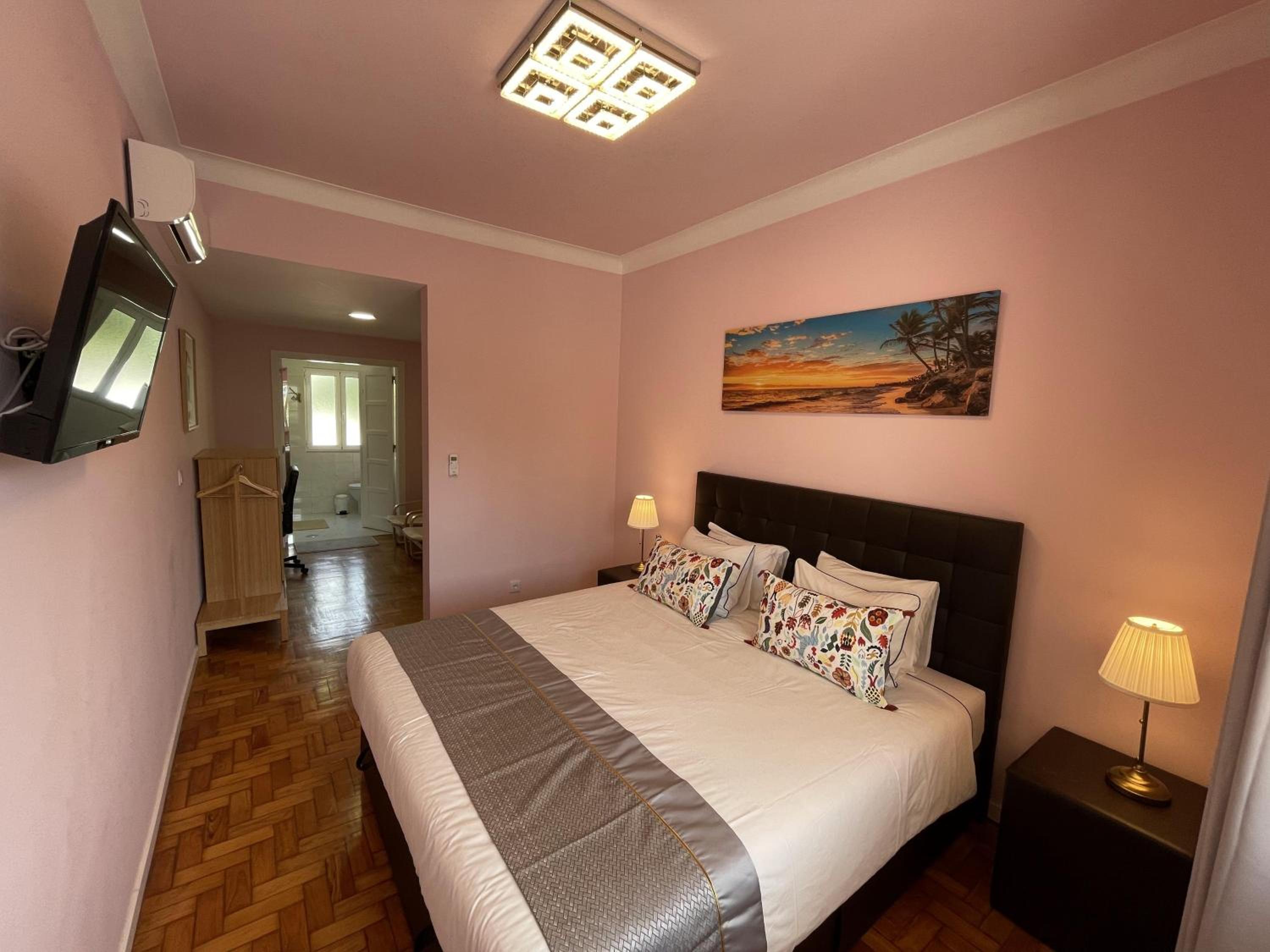 Superior King Room photo 3