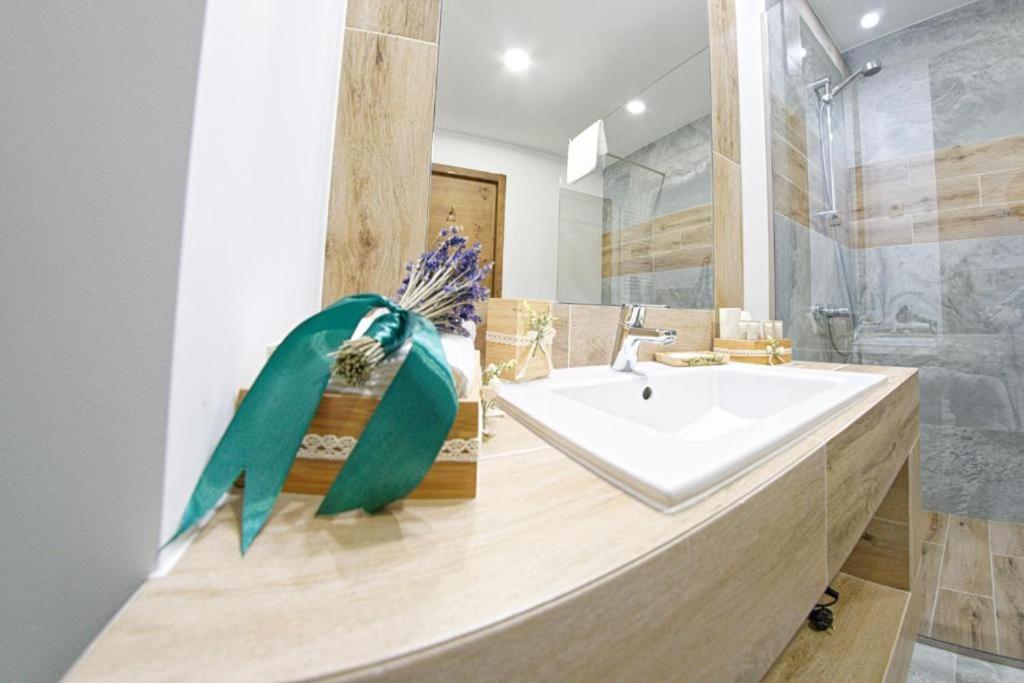 Family Double Room - Photo 6