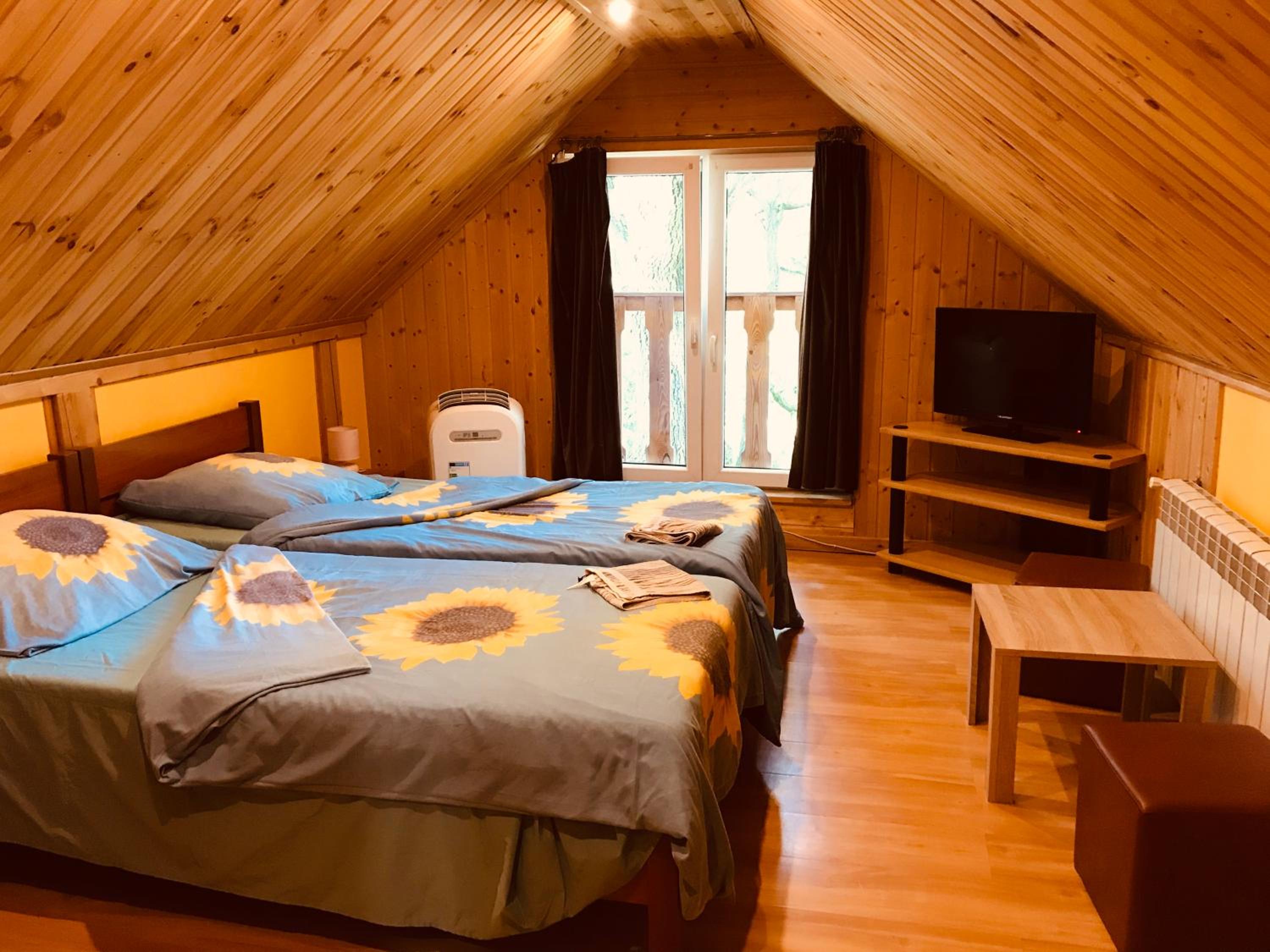 Double Room - Photo 1