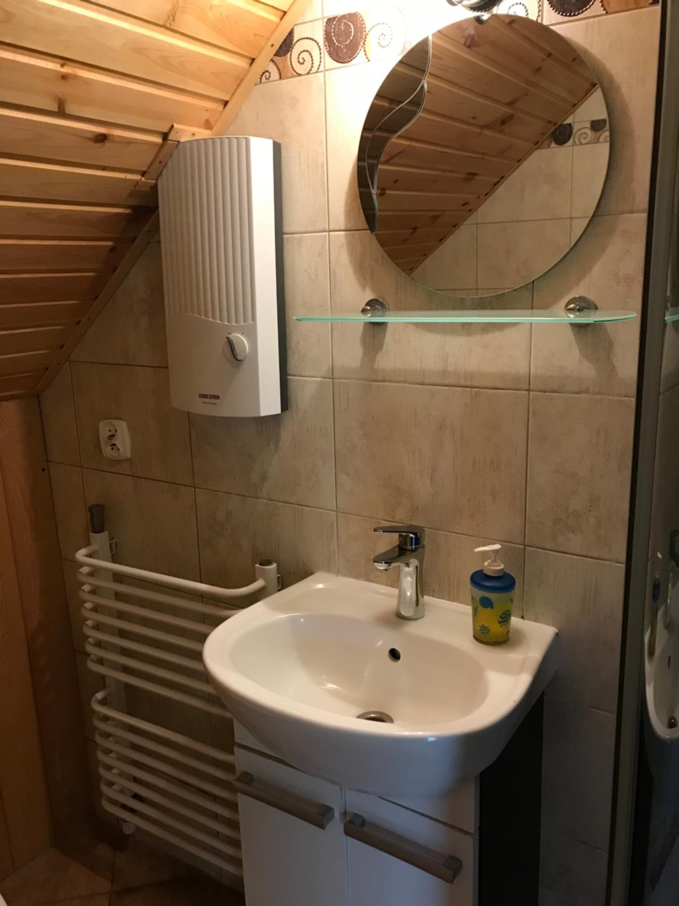 Triple Room with Balcony - Photo 5