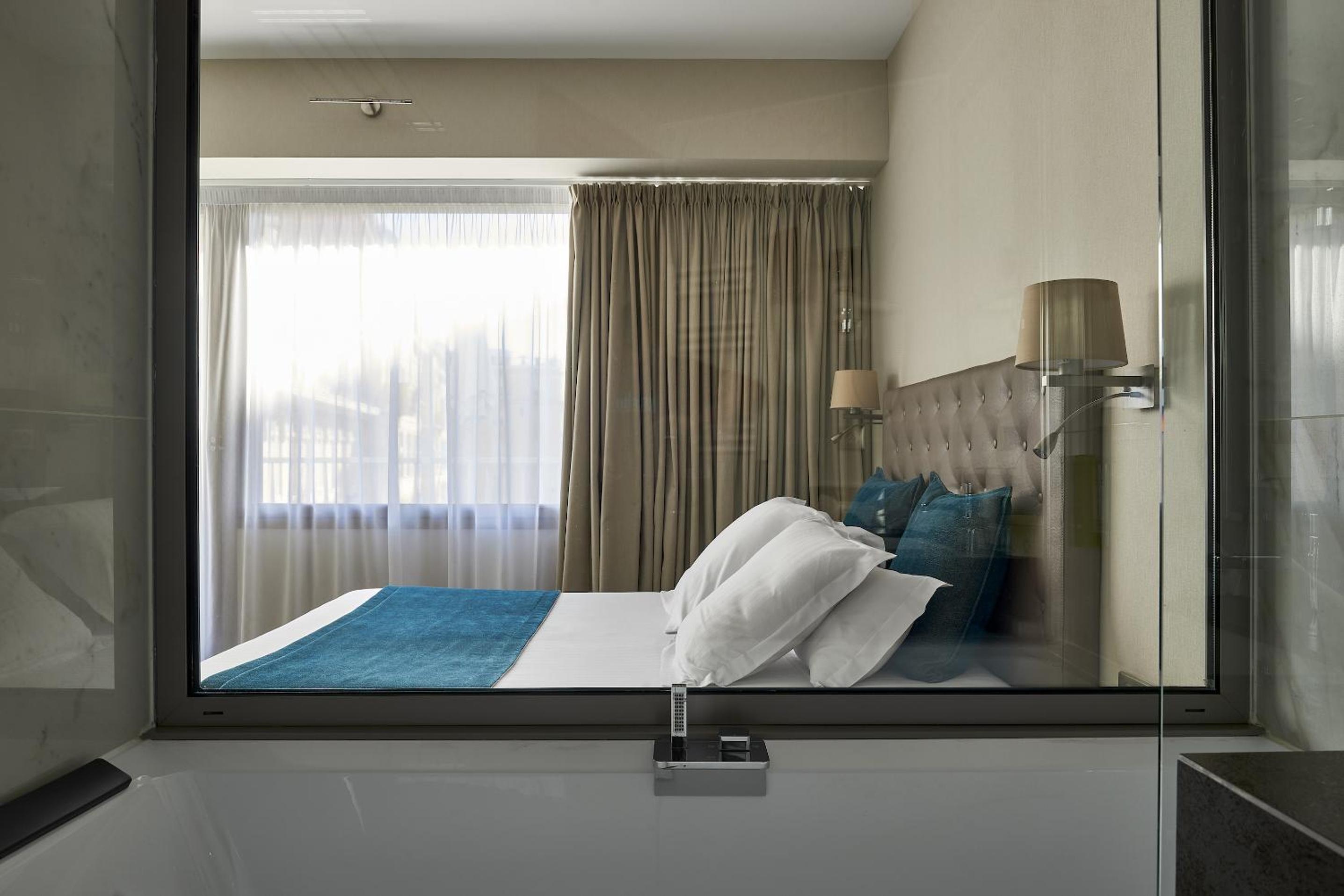 Premium Double Room photo 2