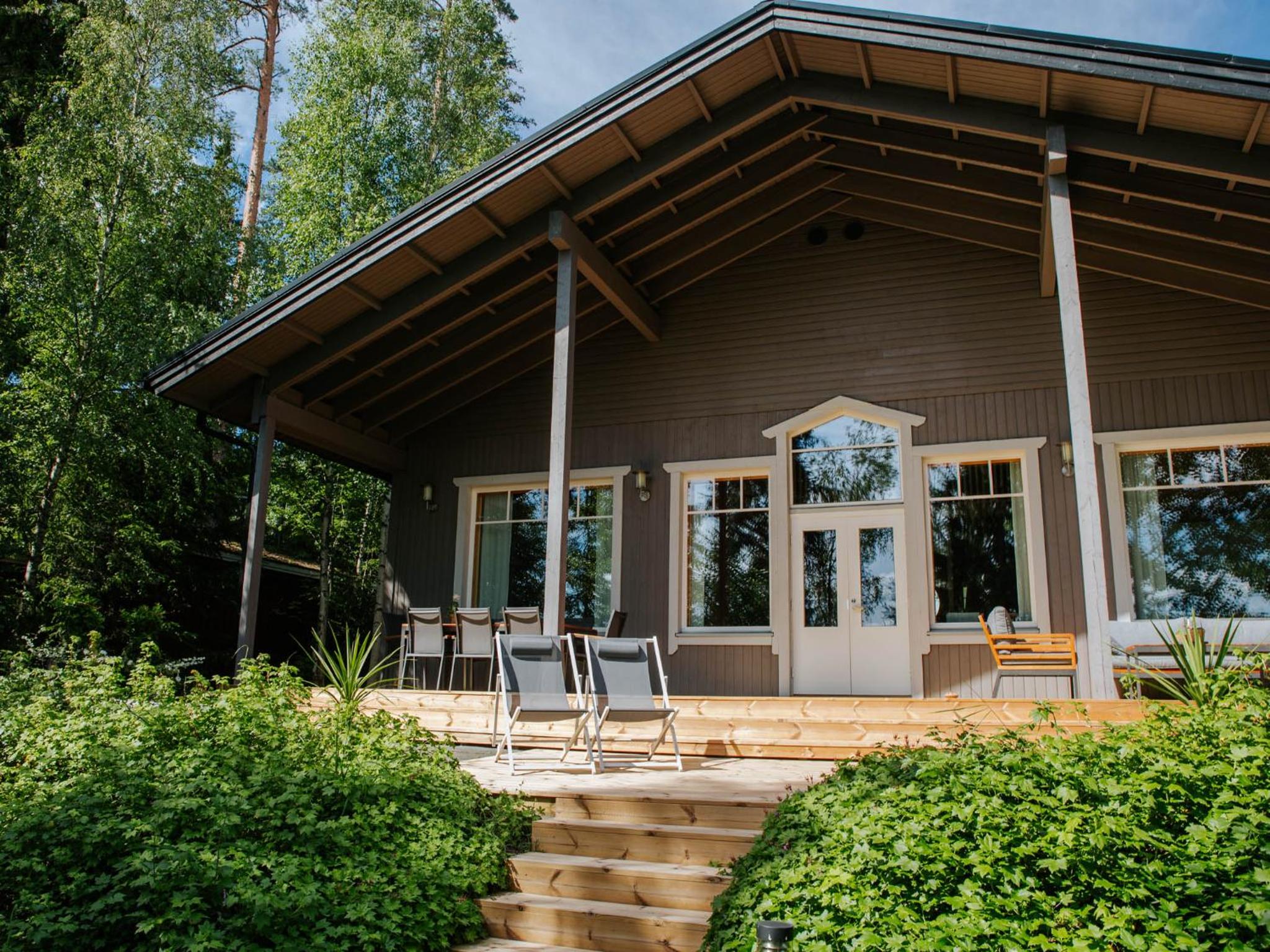 Two-Bedroom Villa with Sauna - Photo 25