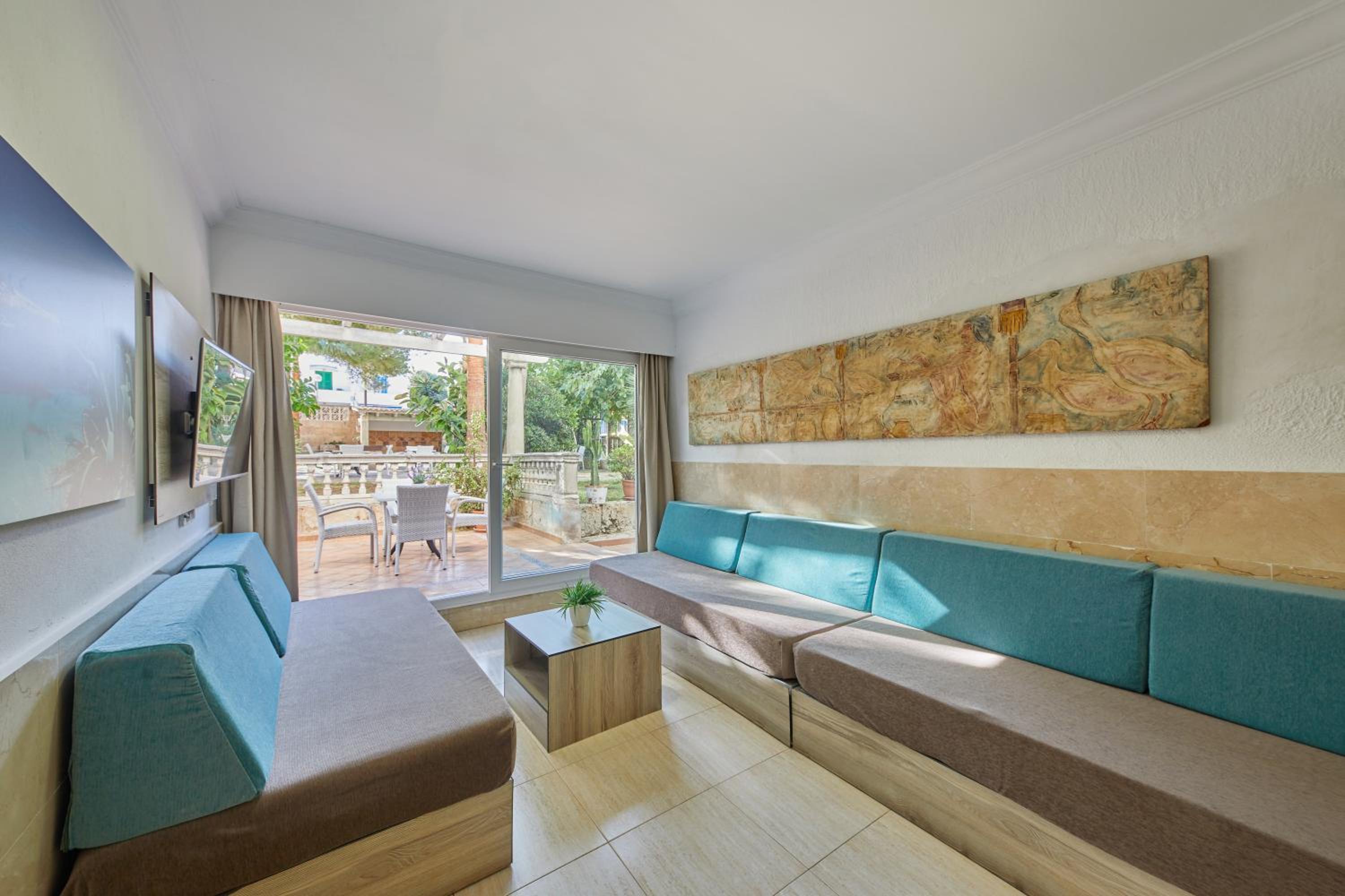 Apartamento con vista al jardín