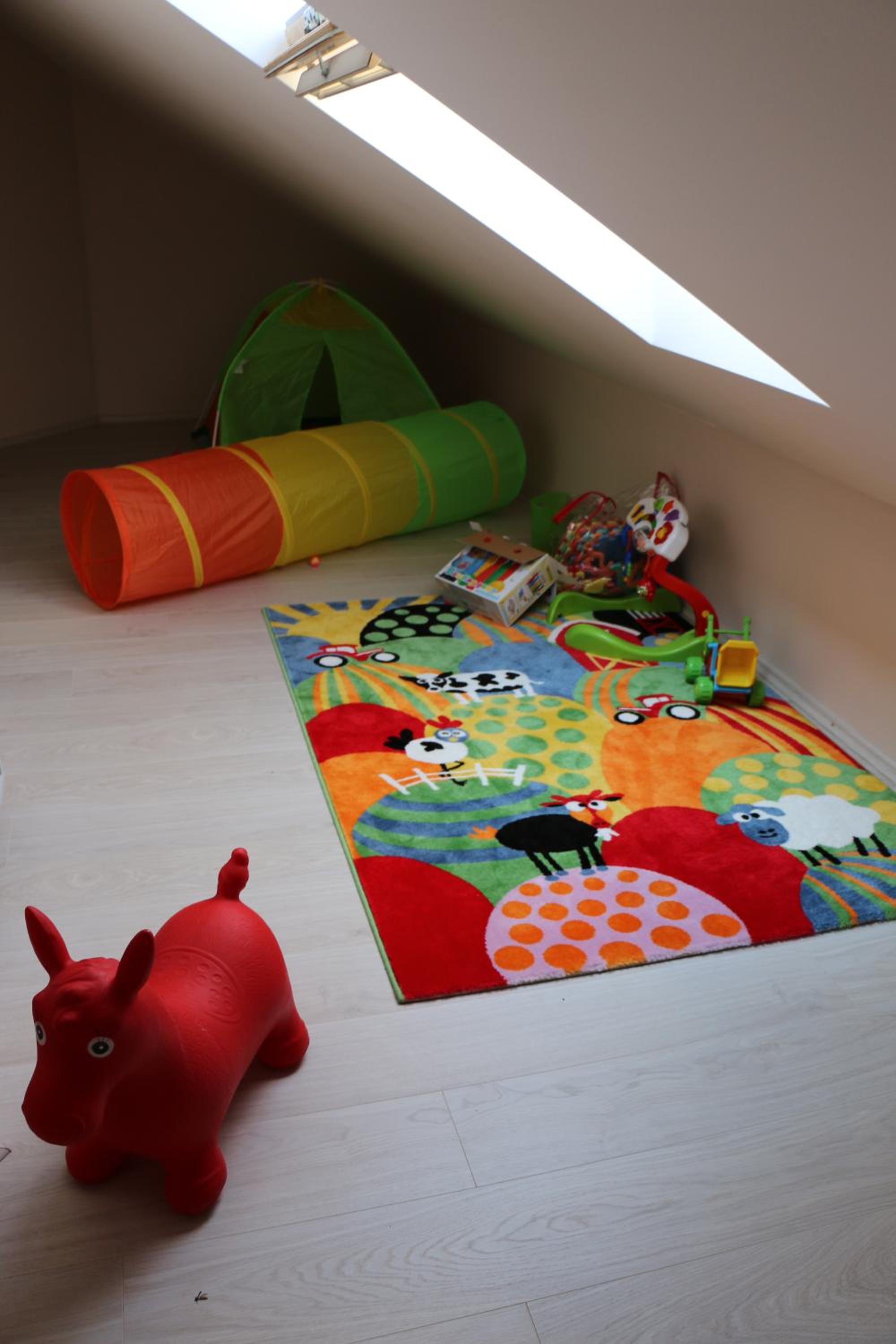 Large Duplex Apartment with Kids Corner - Photo 14