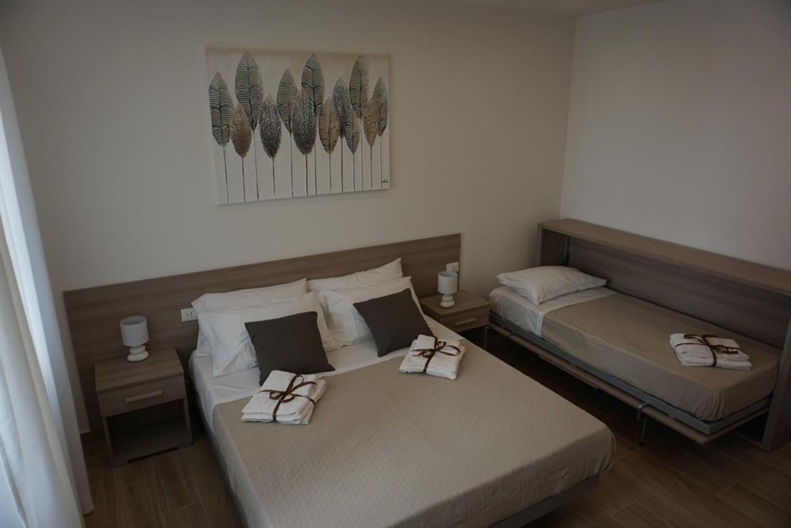 Three-Bedroom Apartment - Photo 3