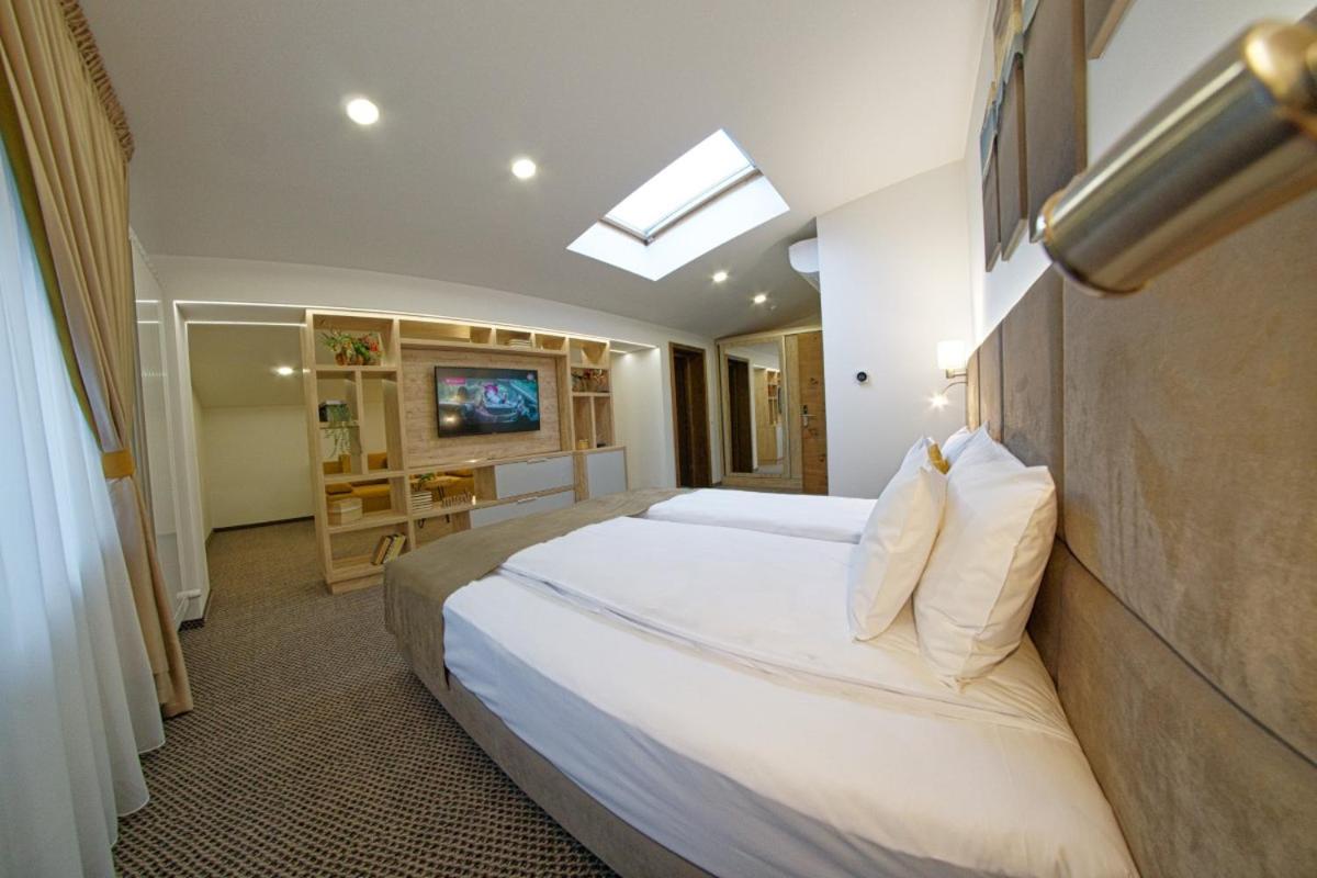 Junior Suite - Photo 6