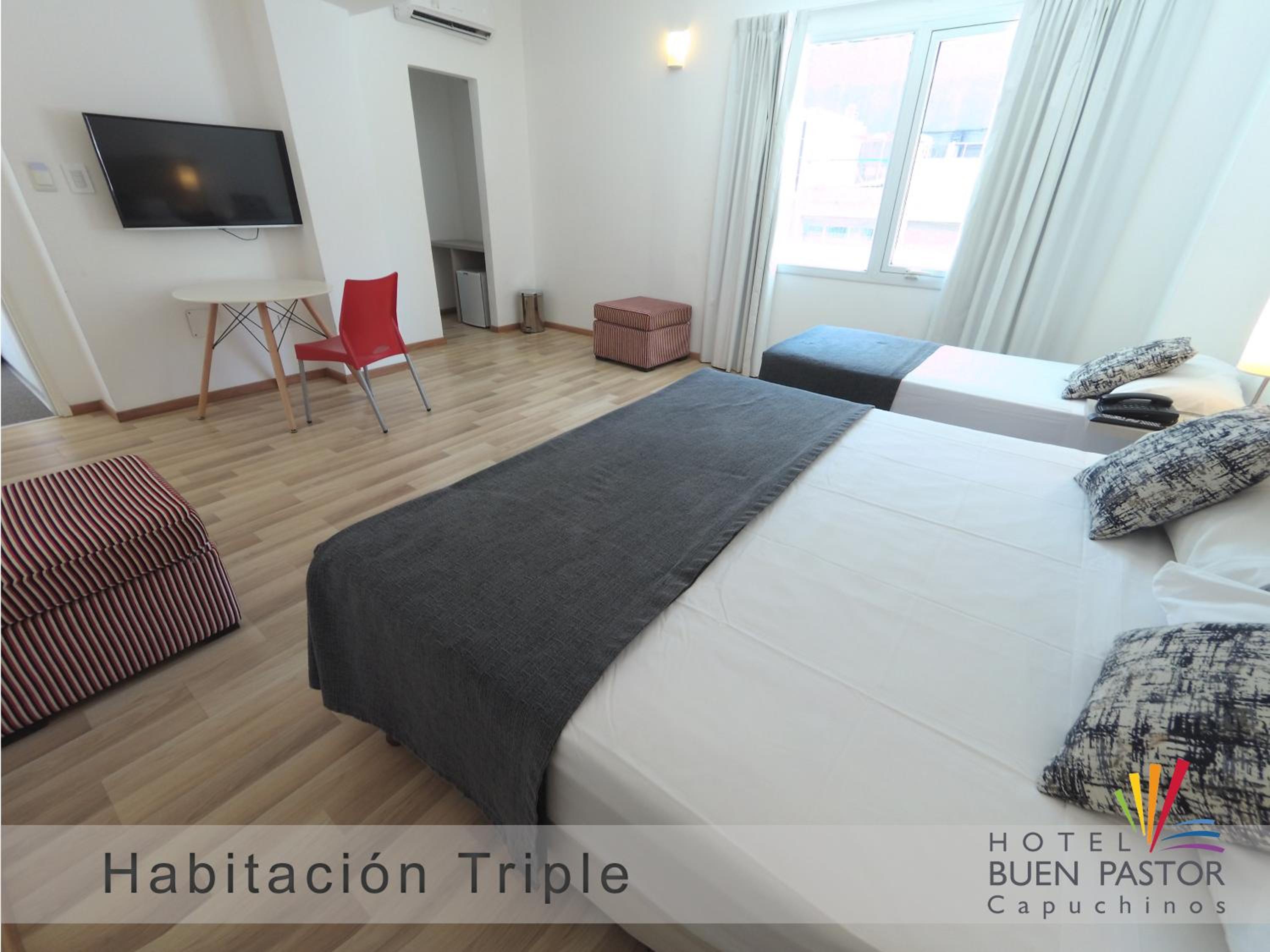 Classic Triple Room photo 2