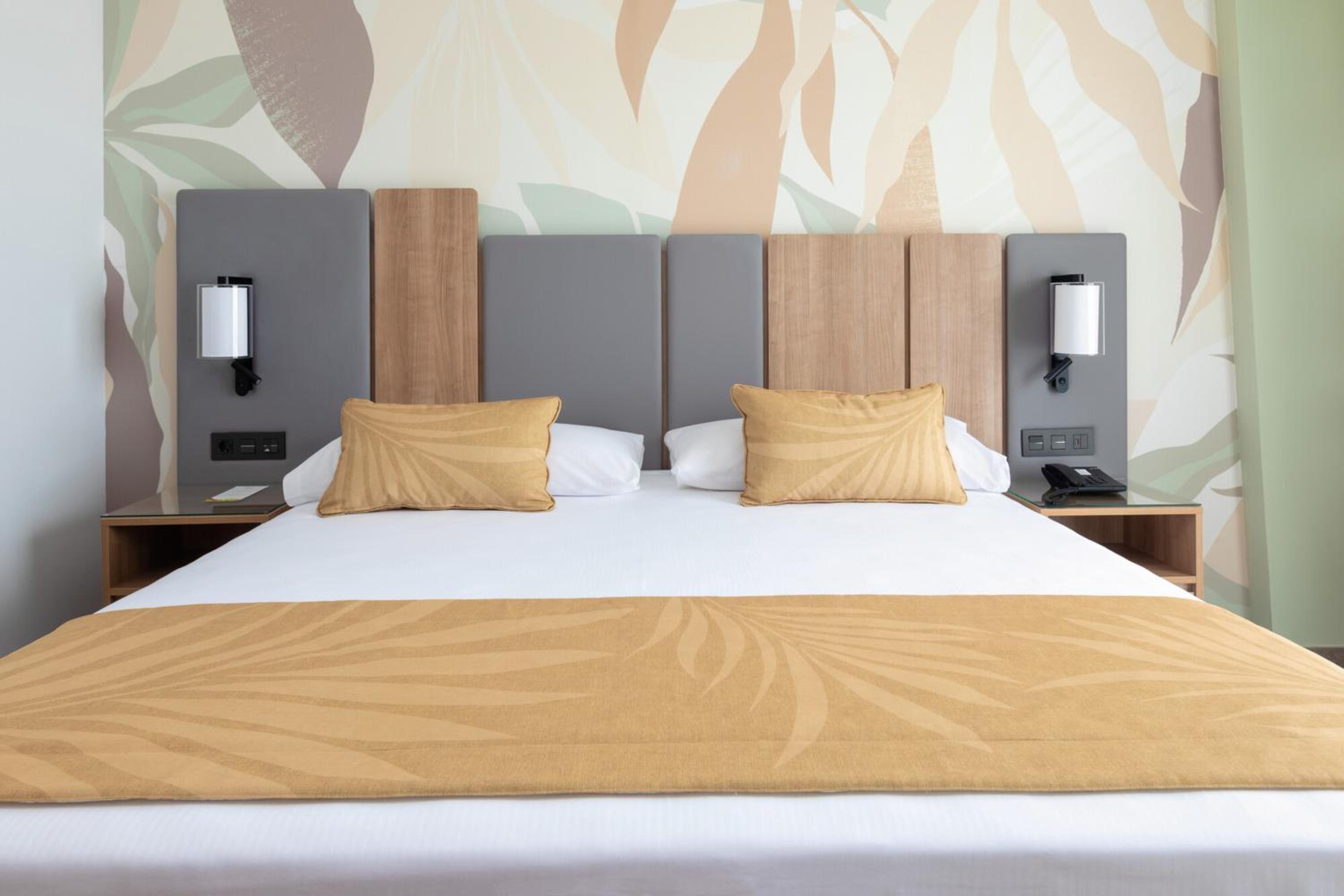 Superior Junior Suite photo 3