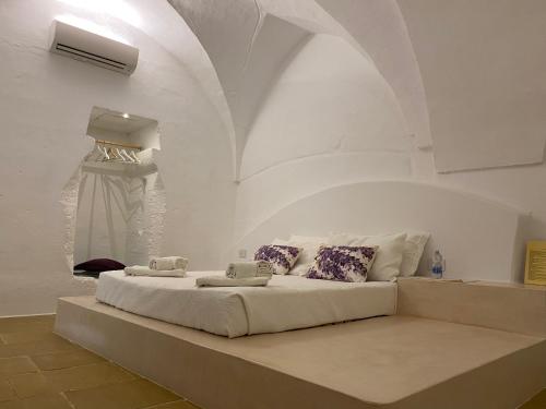 Suite with Garden View photo 2