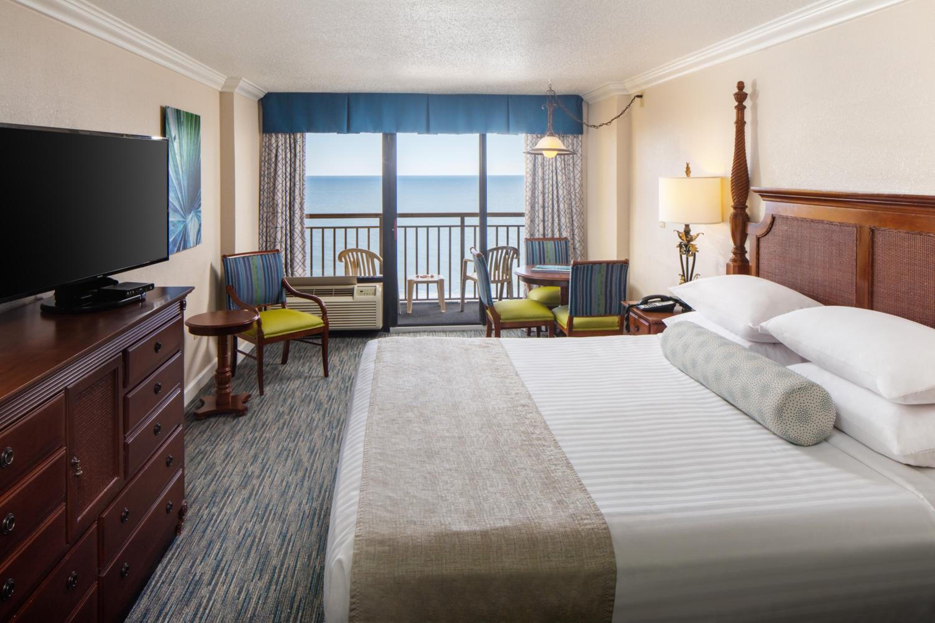 Tower Oceanfront King Room with Kitchen