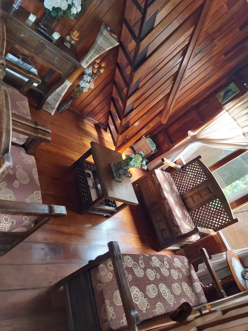 Family Room photo 1
