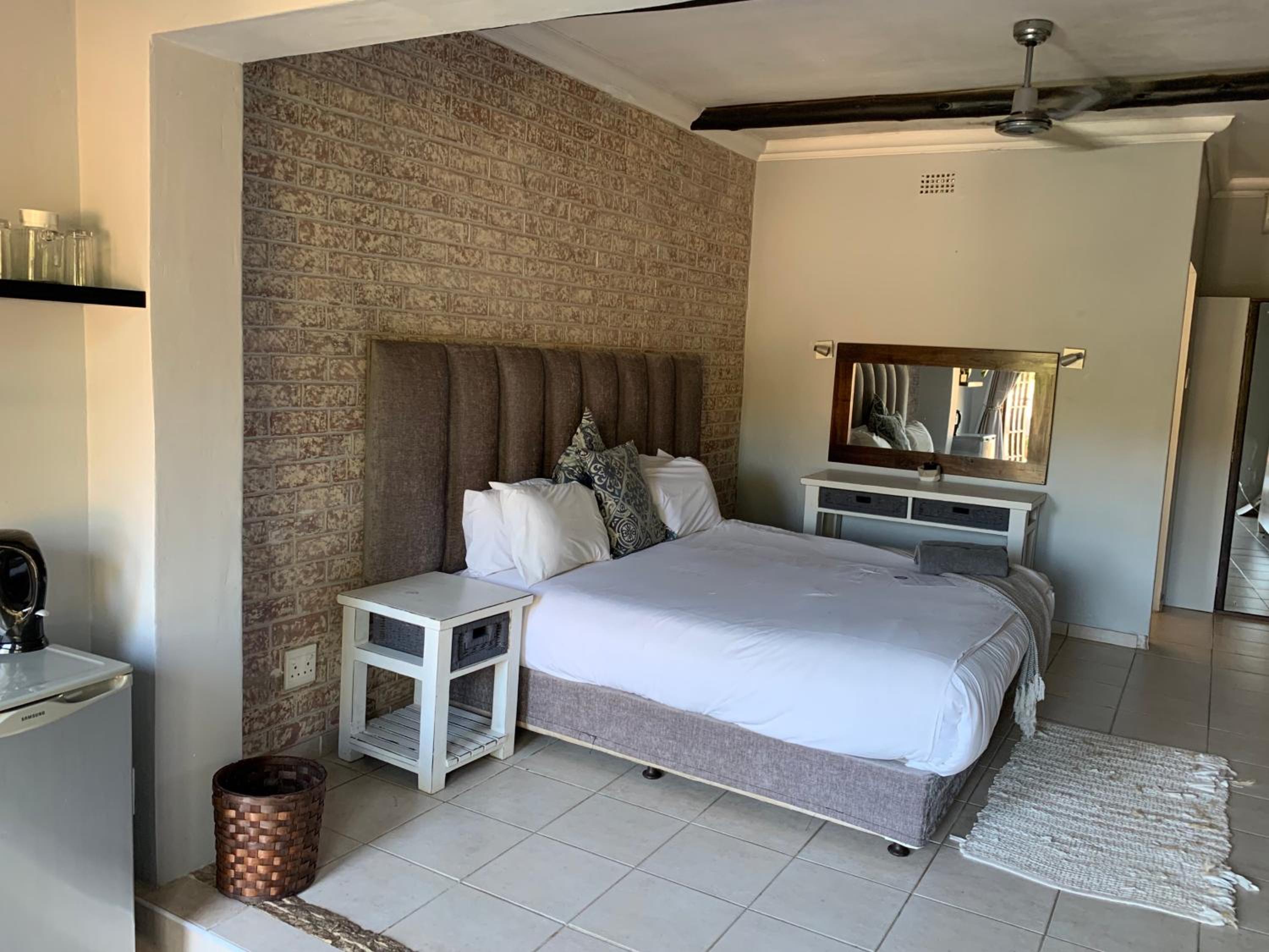 Deluxe Double or Twin Room with Garden View photo 1