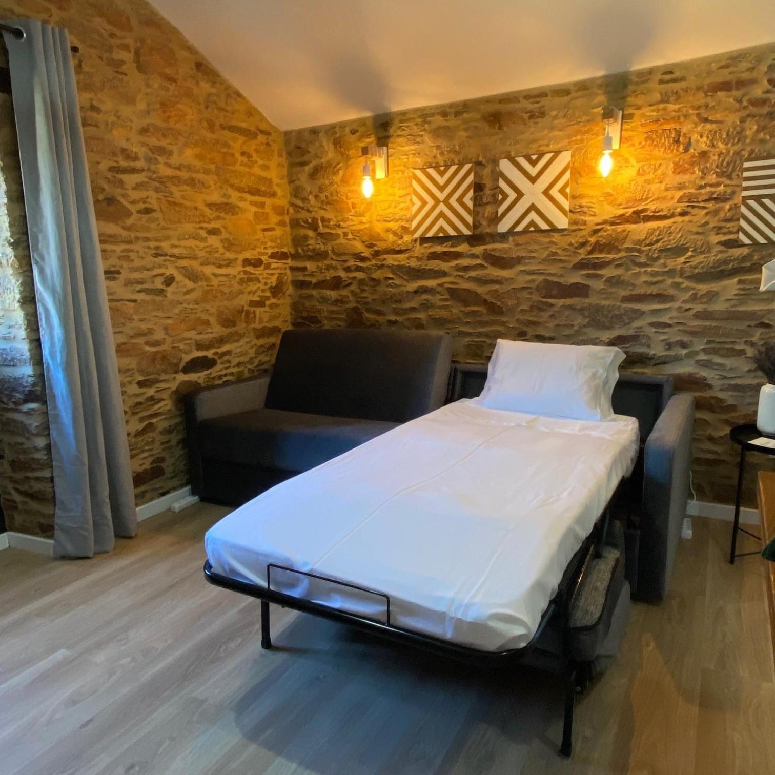 One-Bedroom House photo 1