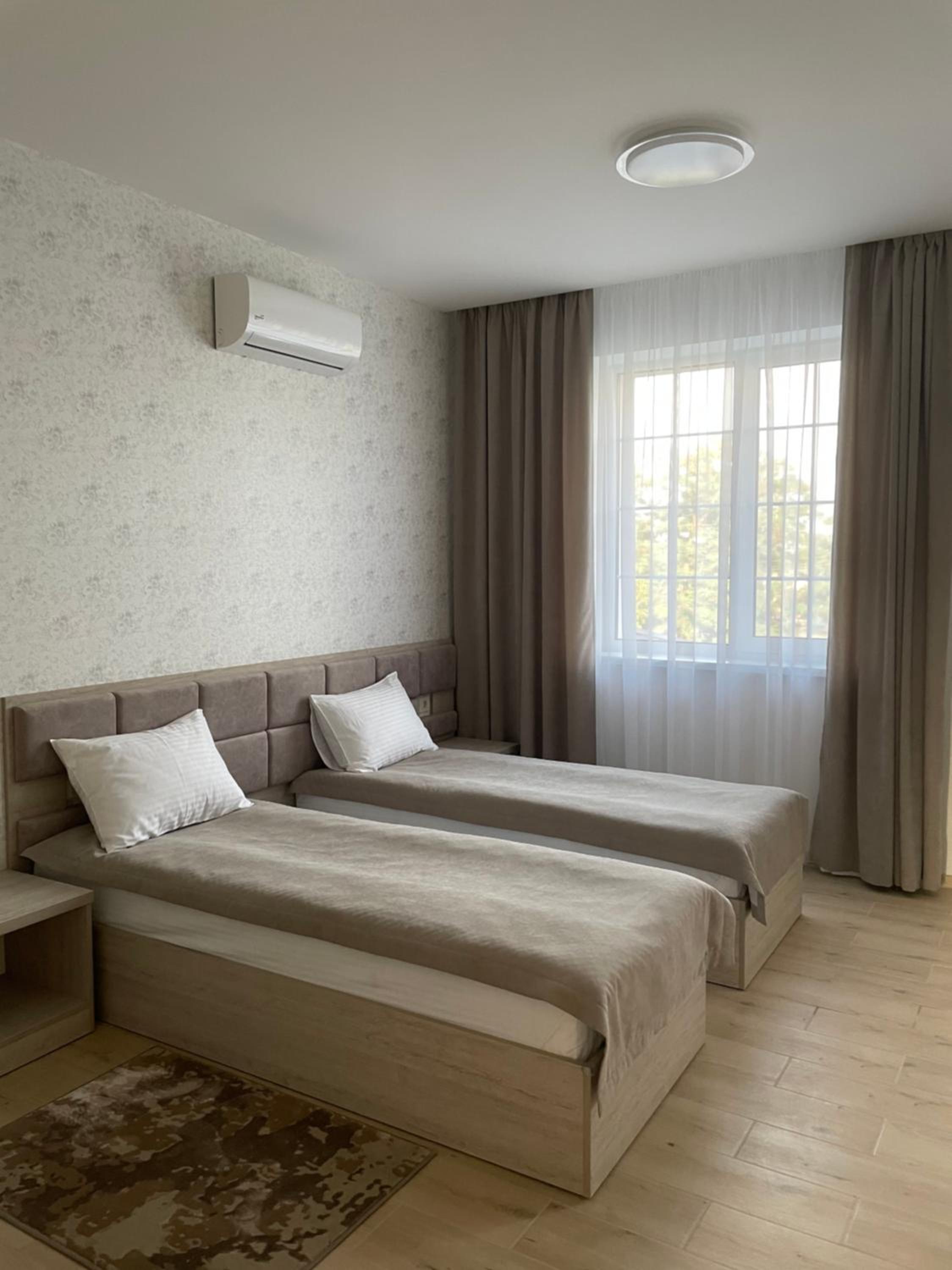 Double or Twin Room photo 2