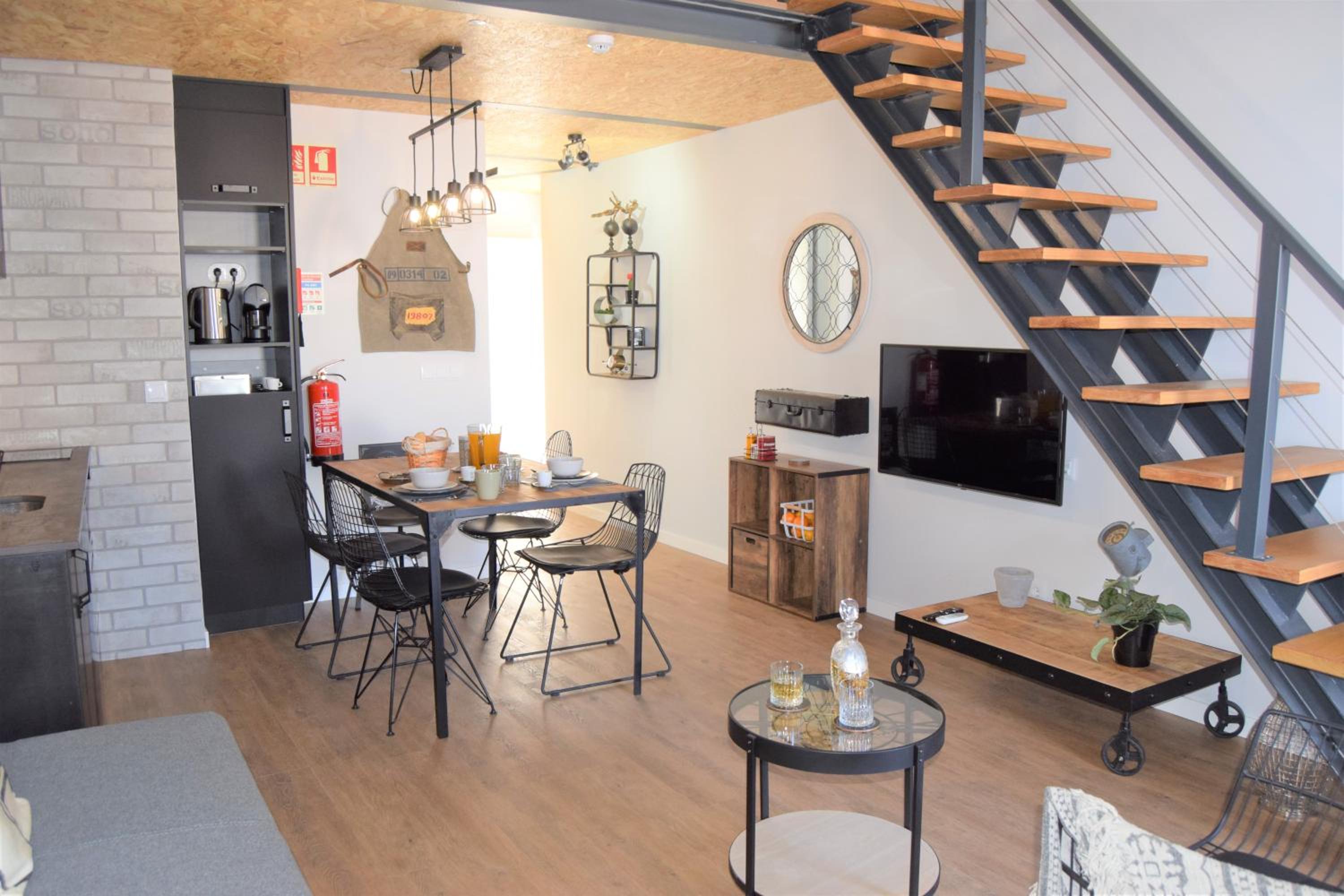 Apartment with Terrace photo 3