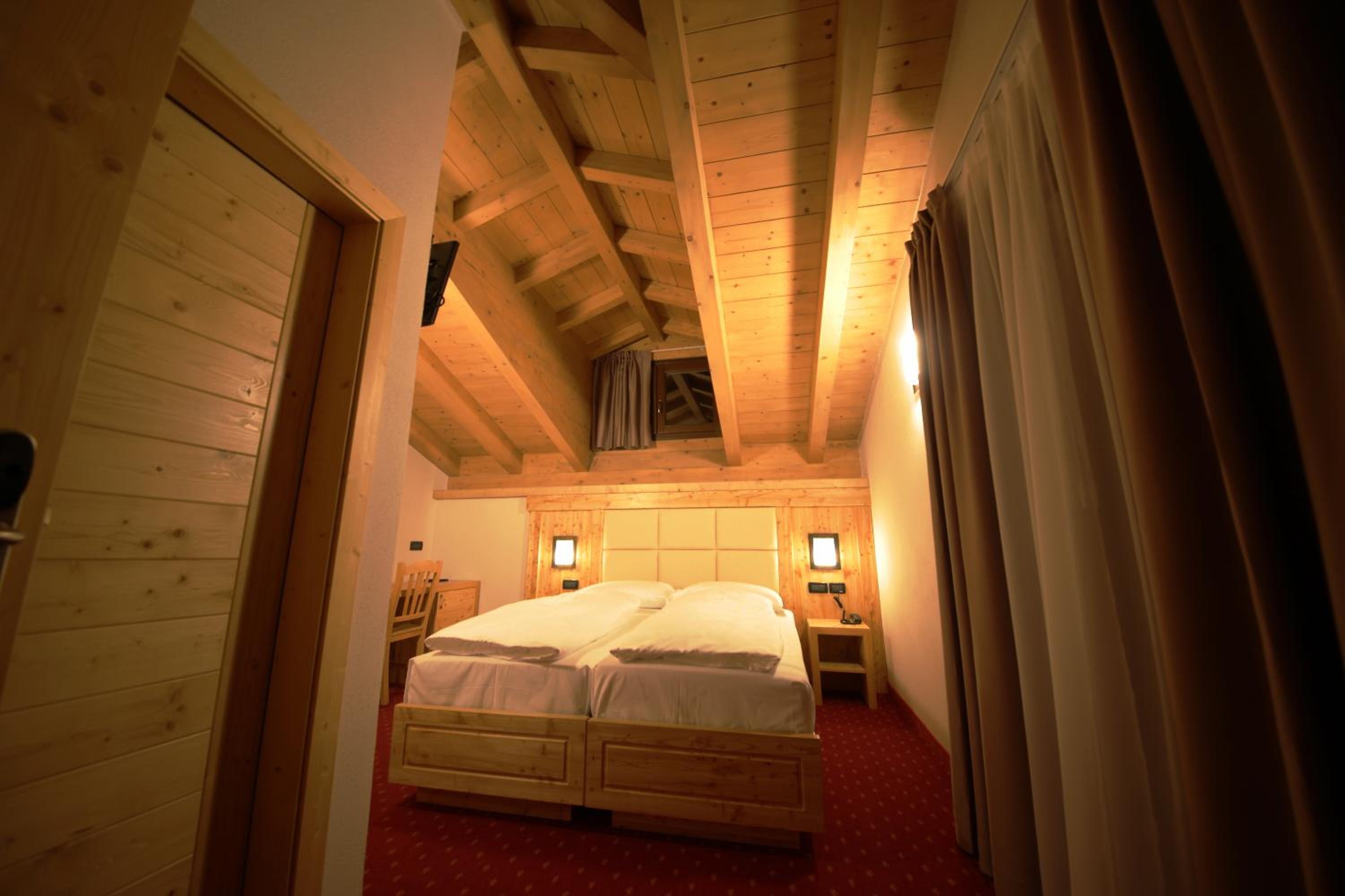Comfort Double or Twin Room - Photo 13