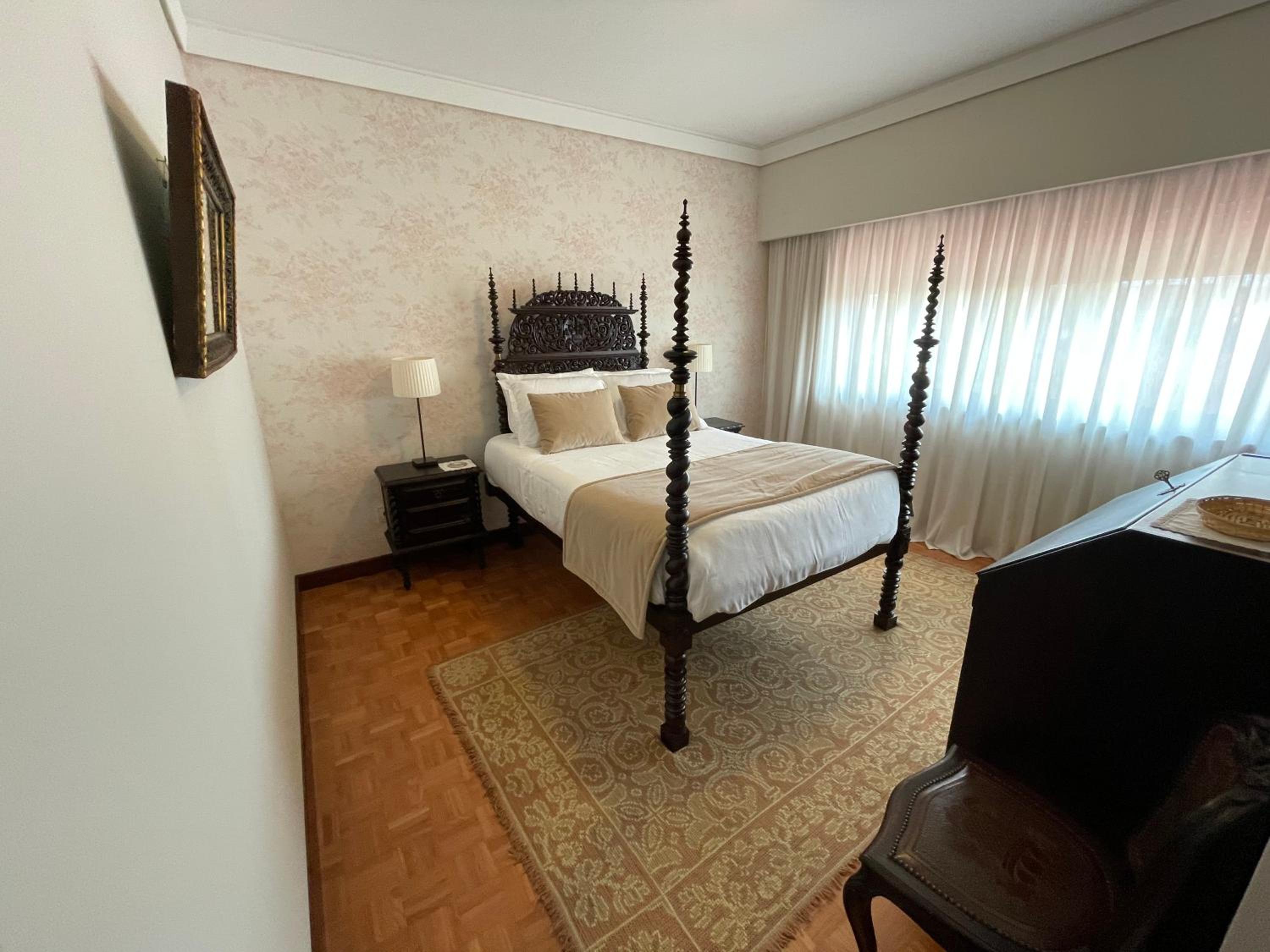 Deluxe Double Room - Photo 1