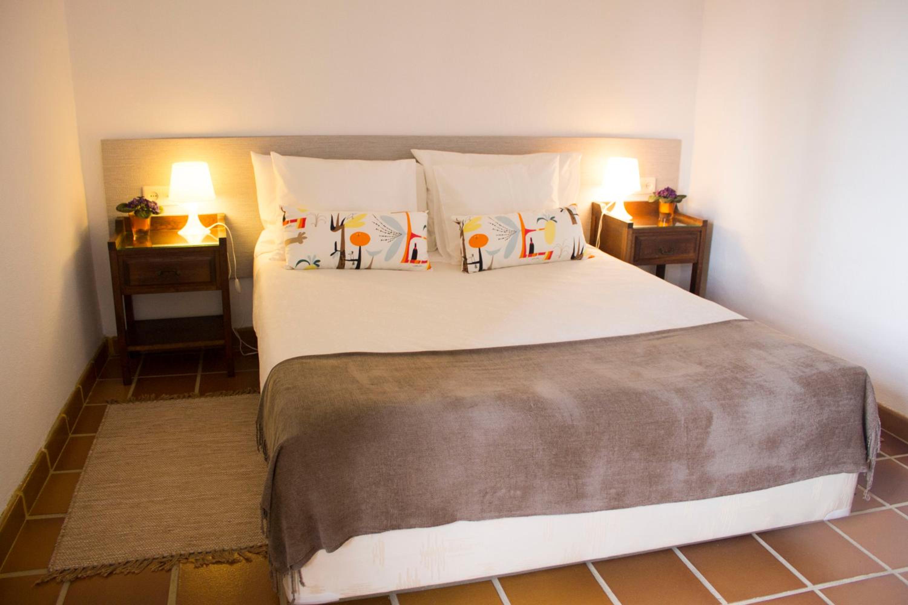 Double Room with Private Bathroom photo 1