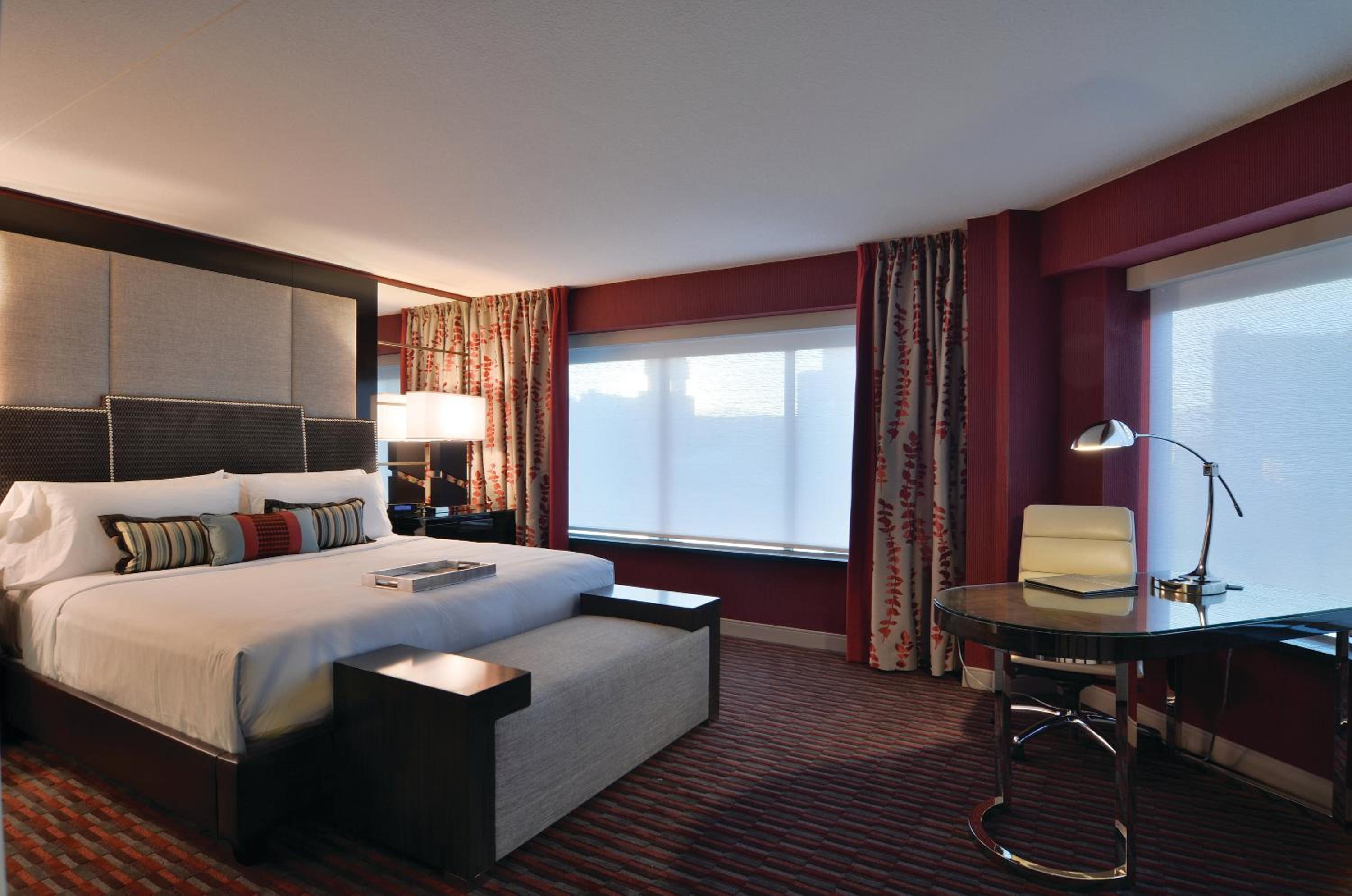 MGM One Bedroom Suite - Photo 1