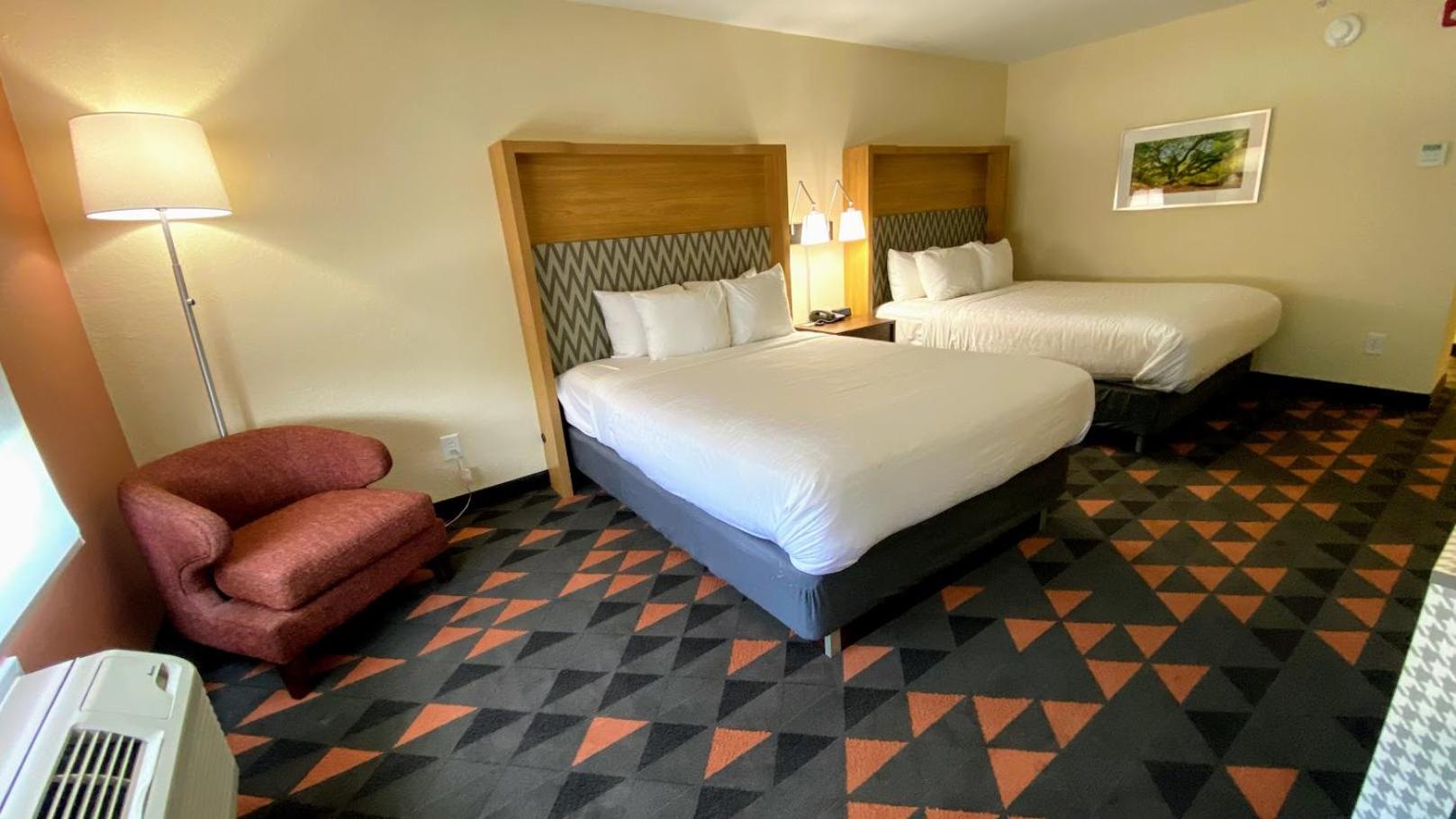 Premium Queen Room with Two Queen Beds - Photo 1