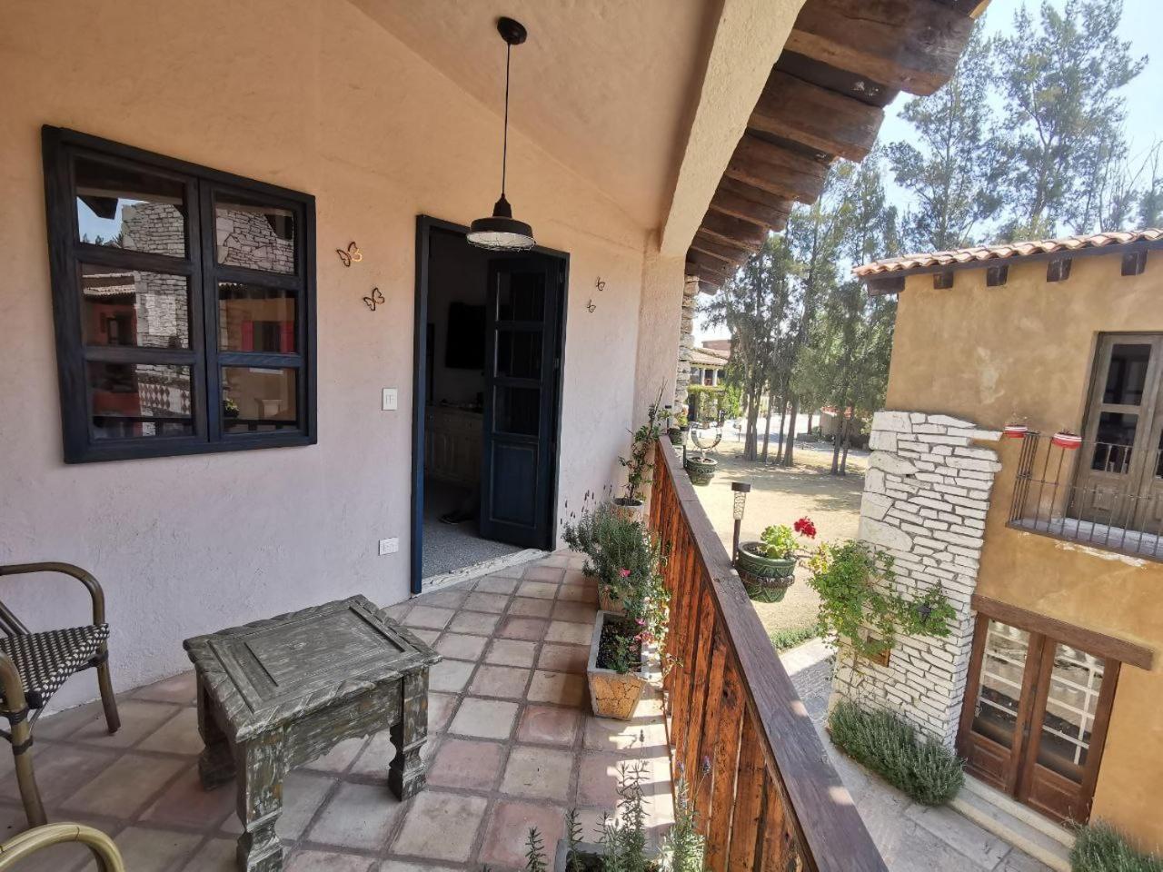 Double Room with Terrace - Photo 9