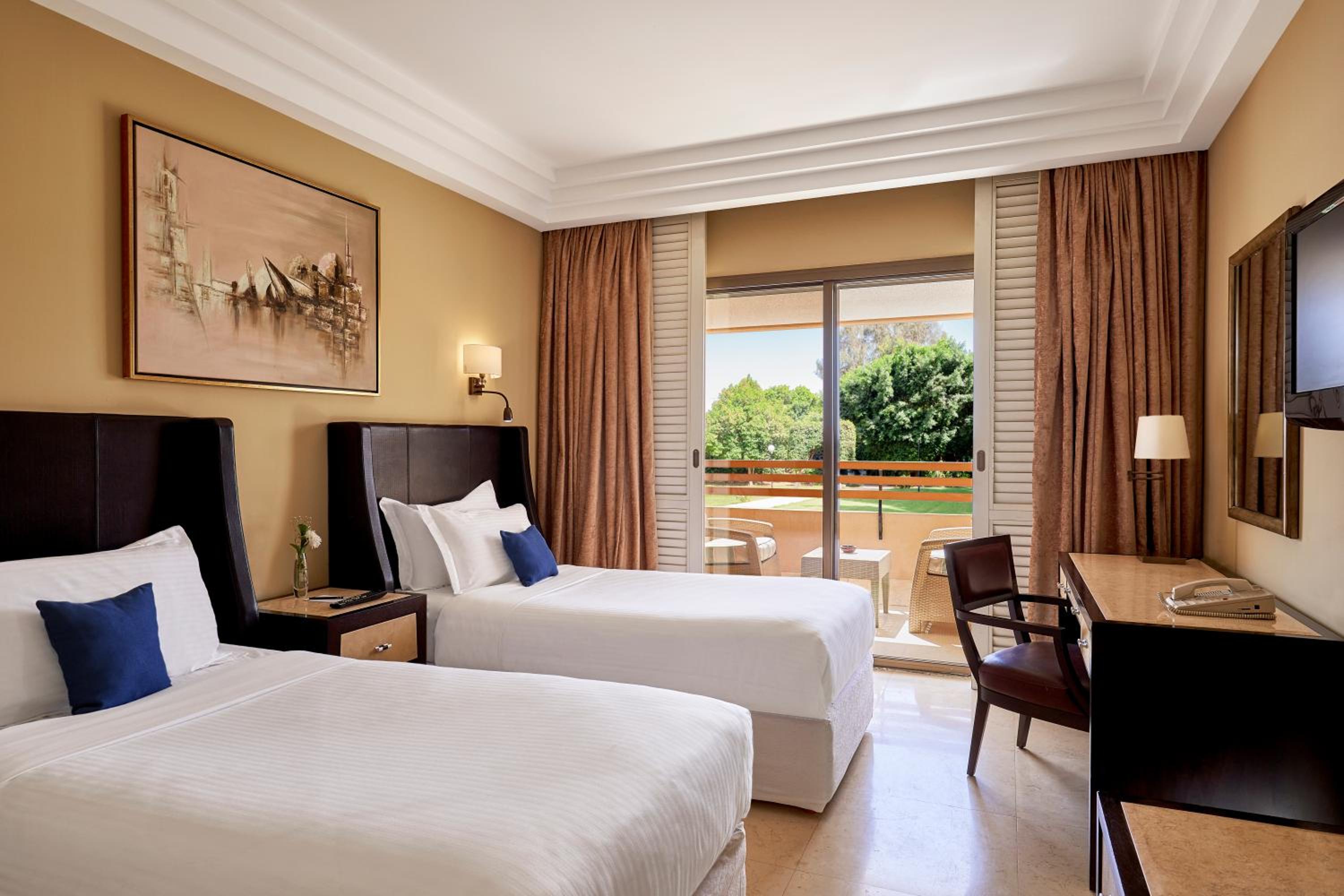 Twin Room with City View