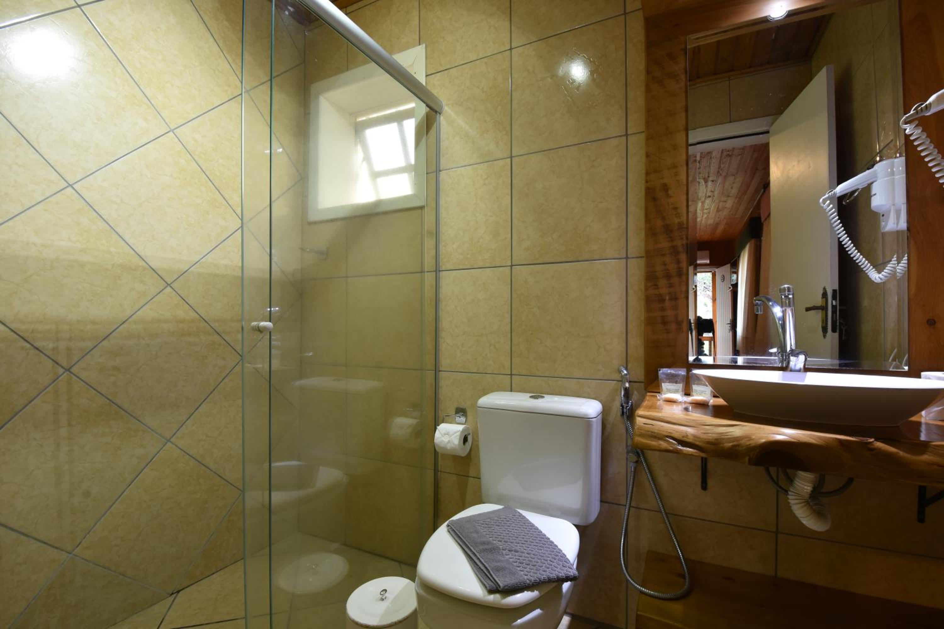 One-Bedroom Apartment - Photo 17