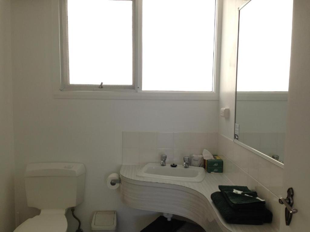 Standard Queen Room photo 2