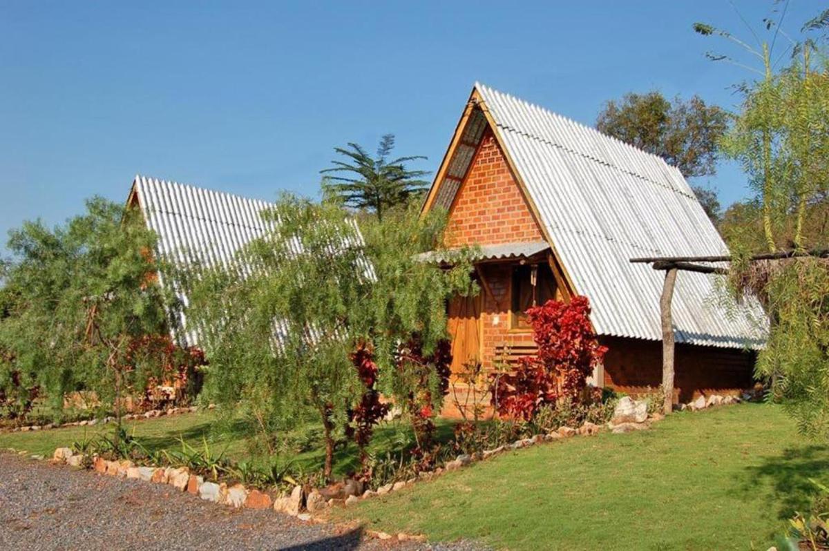 Chalet (6 Adults) photo 1