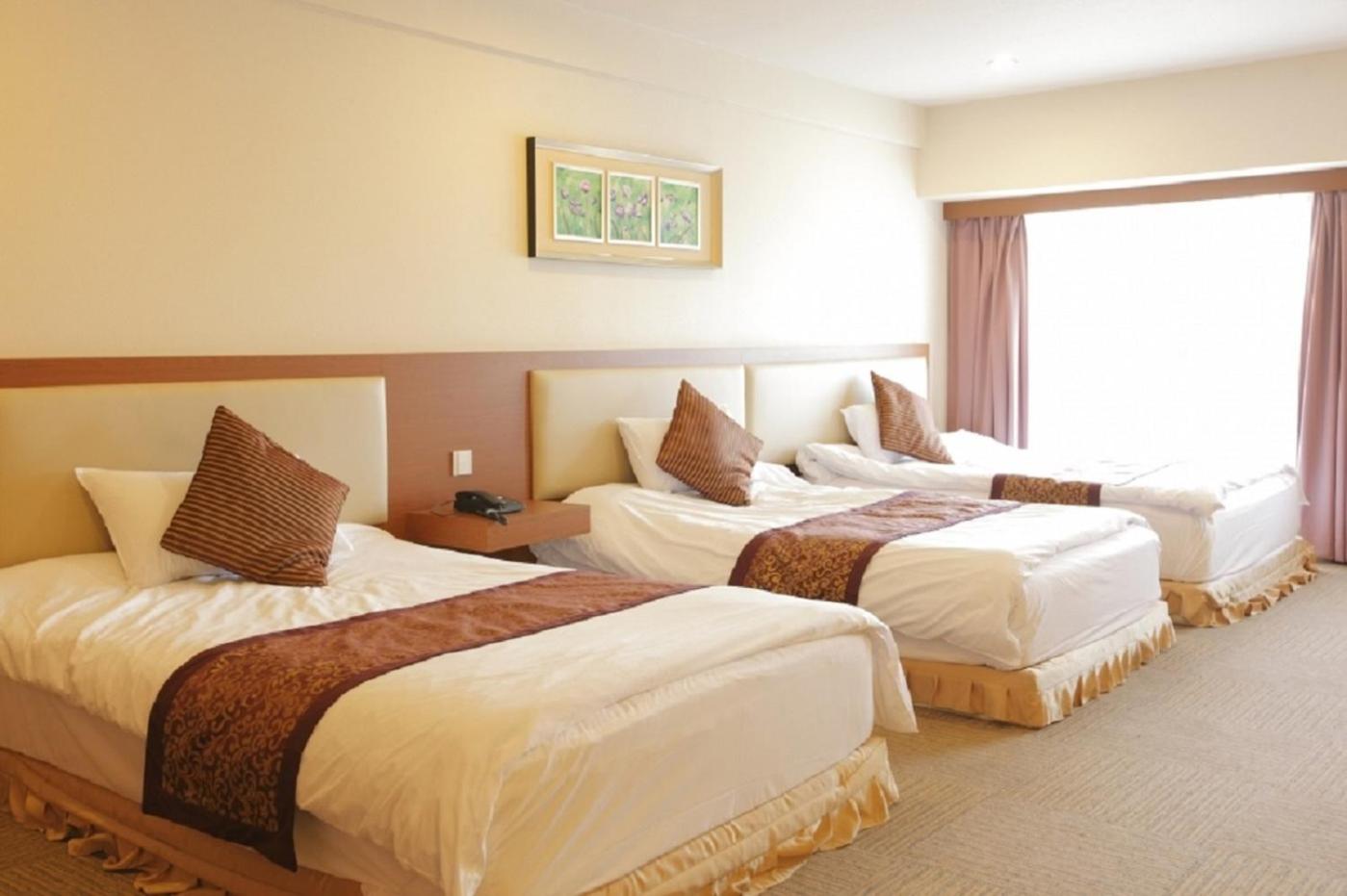 Triple Room - Photo 1