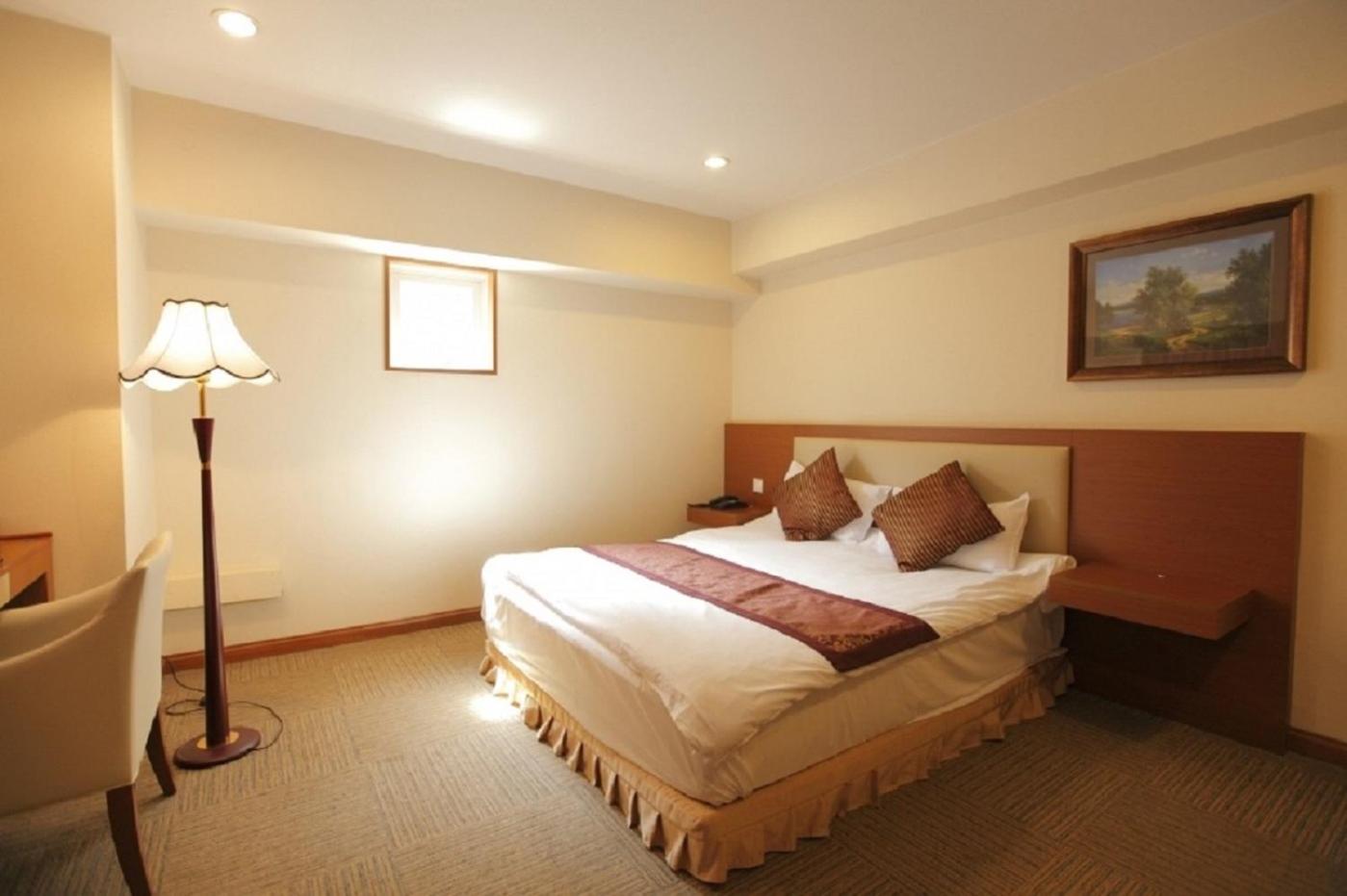 Double Room - Photo 1