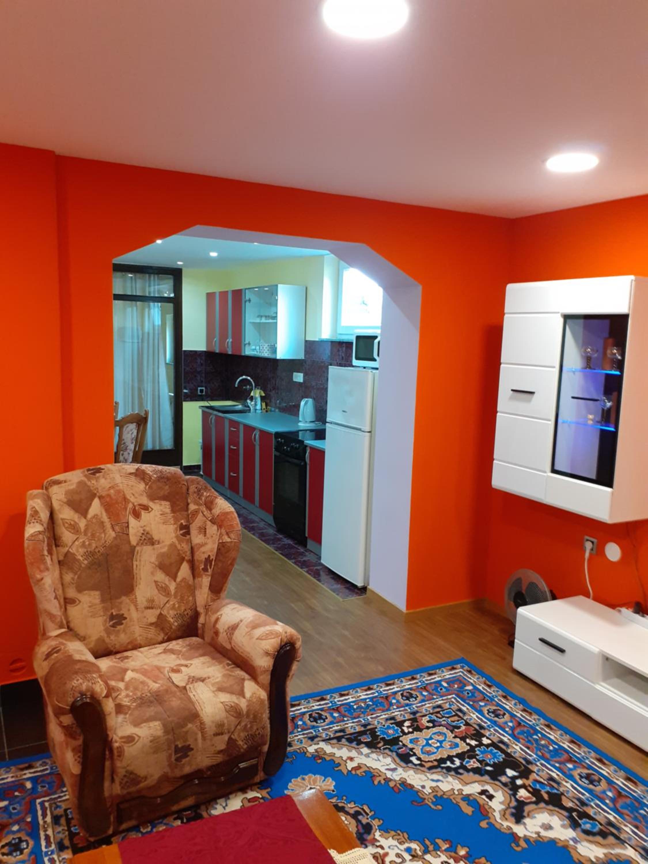 Two-Bedroom Apartment - Photo 19