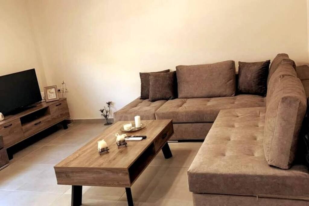 Two-Bedroom Apartment - Photo 10