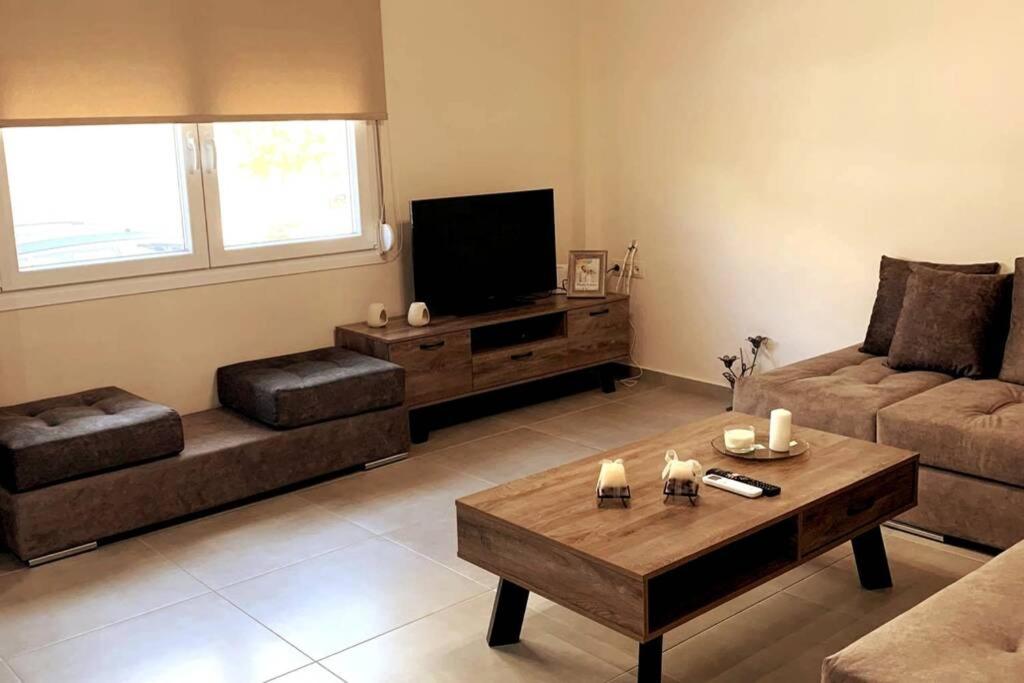 Two-Bedroom Apartment - Photo 20