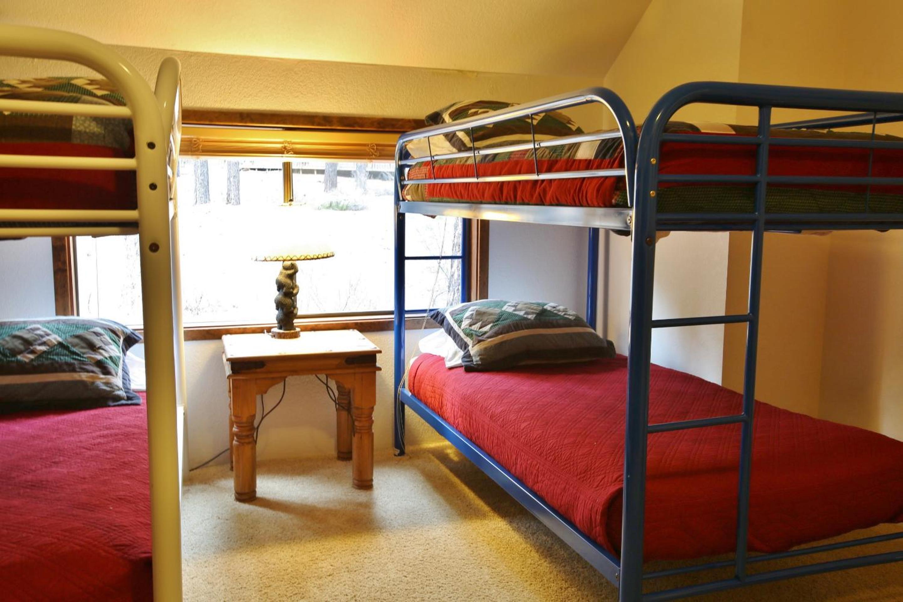 Four-Bedroom House photo 3