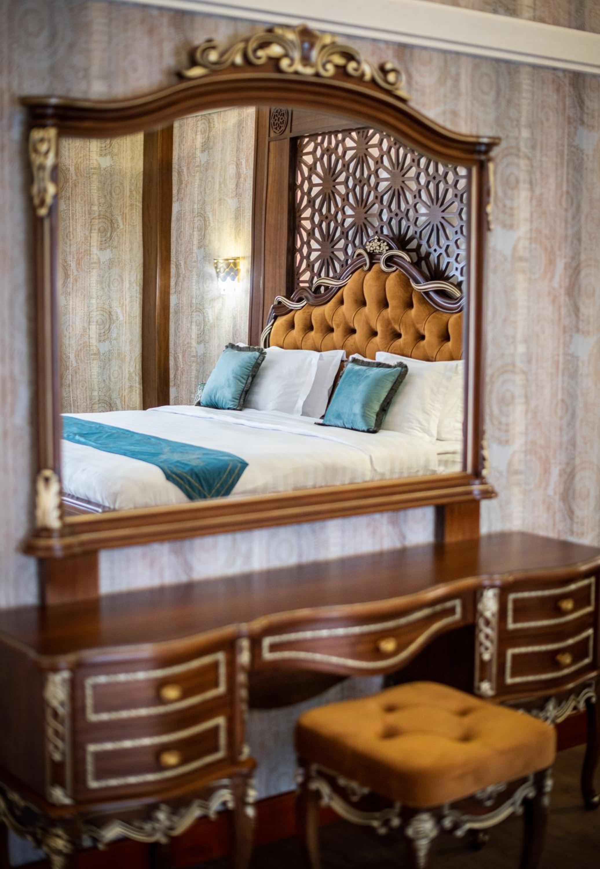 King Suite