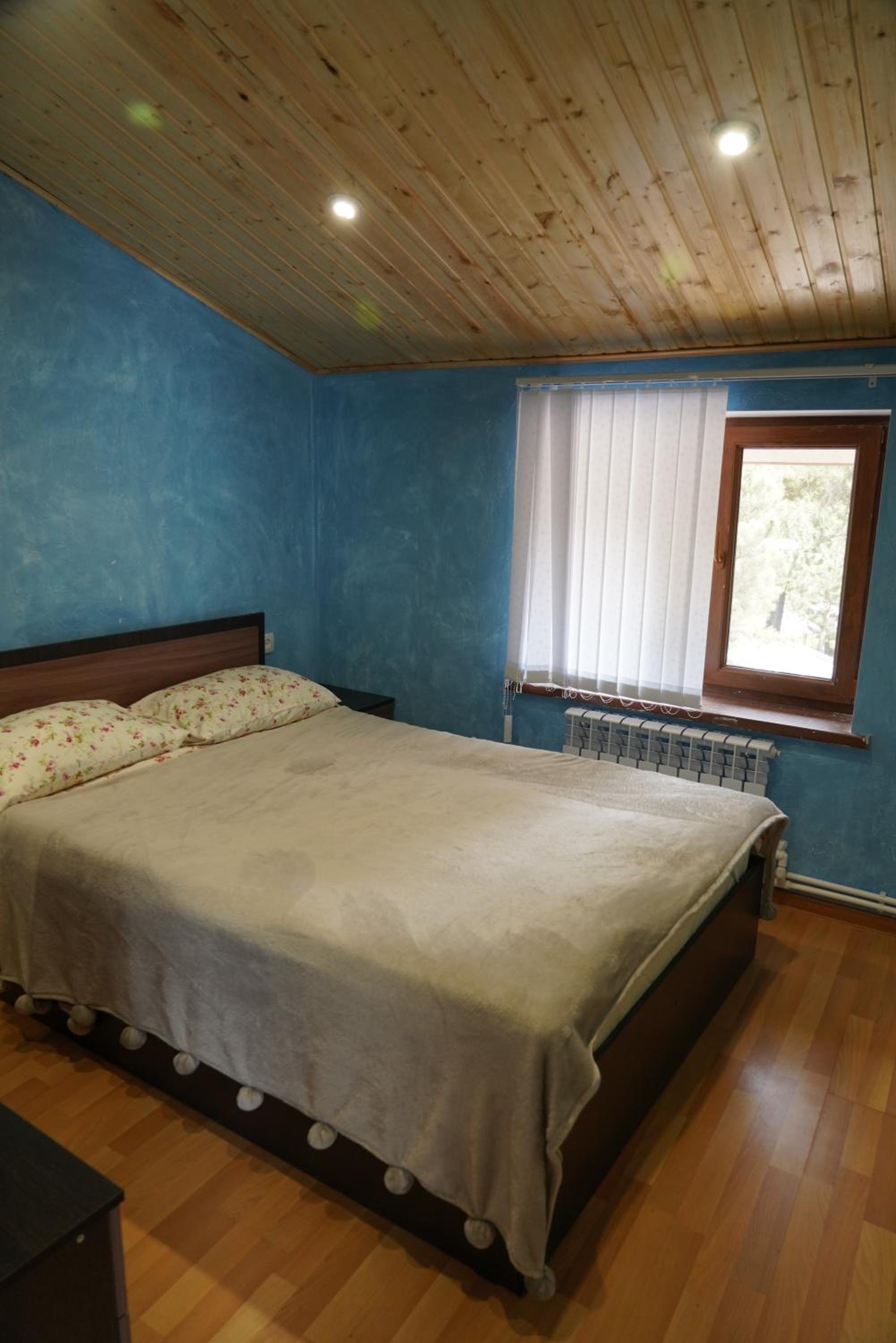 Two-Bedroom House photo 3