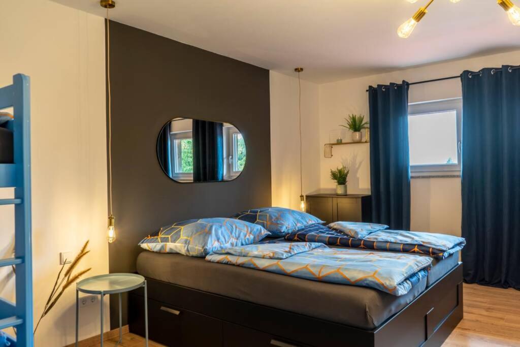 Apartment - Split Level - Photo 11
