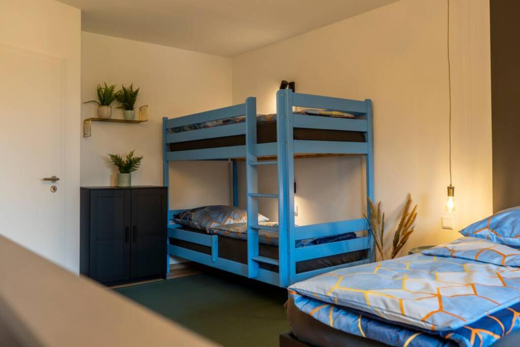 Apartment - Split Level - Photo 22