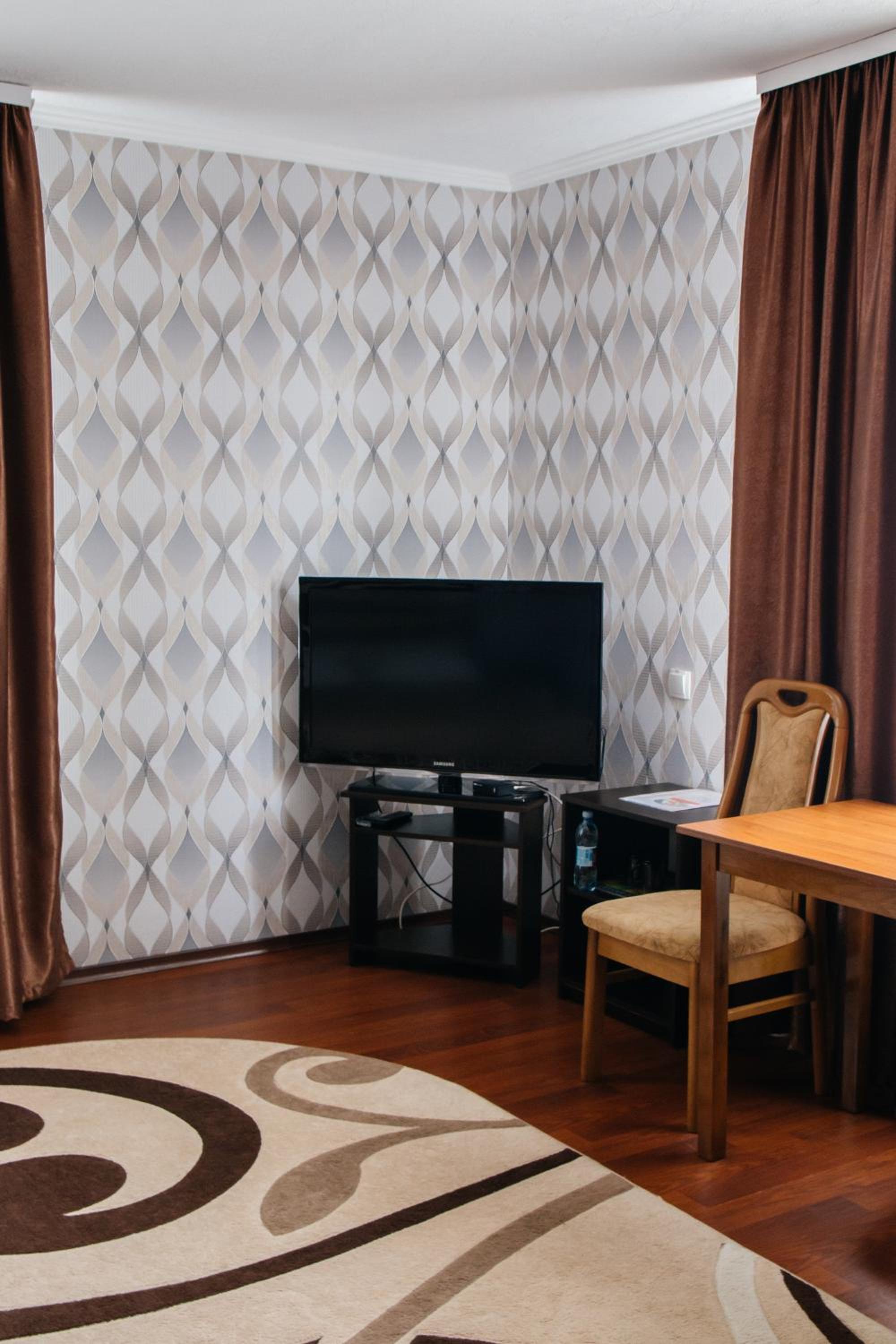 Junior Suite with Balcony photo 3