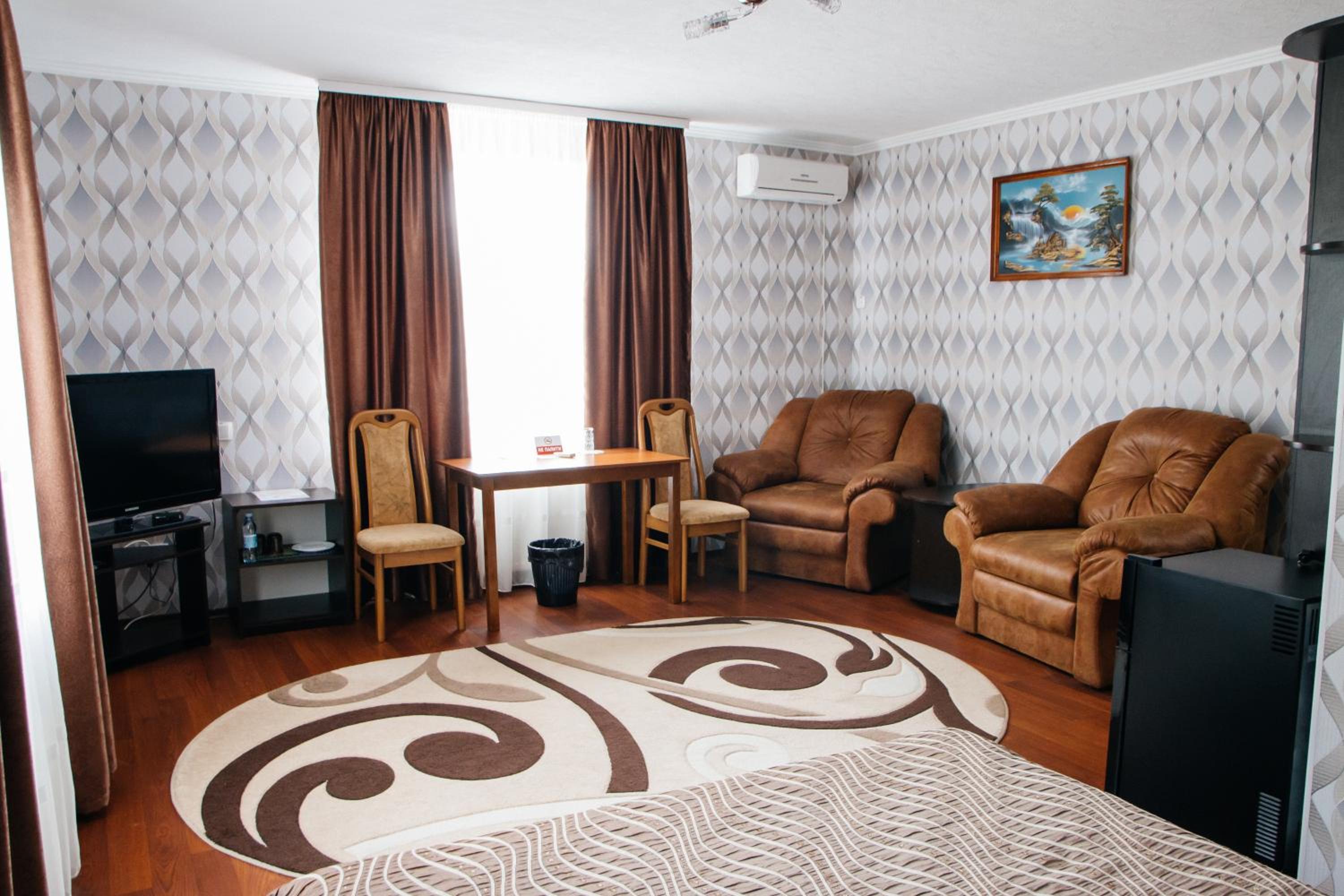 Junior Suite with Balcony photo 2
