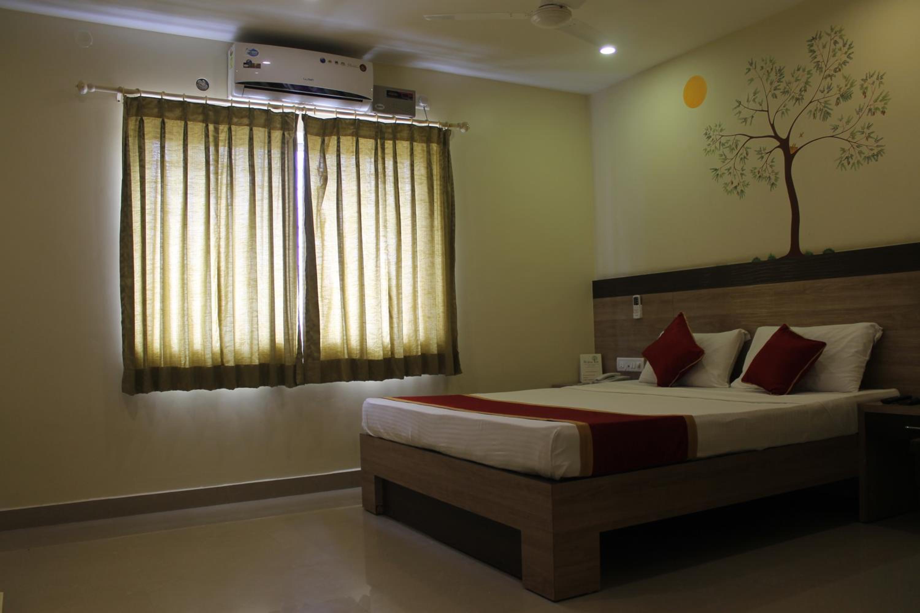 Deluxe Single Room