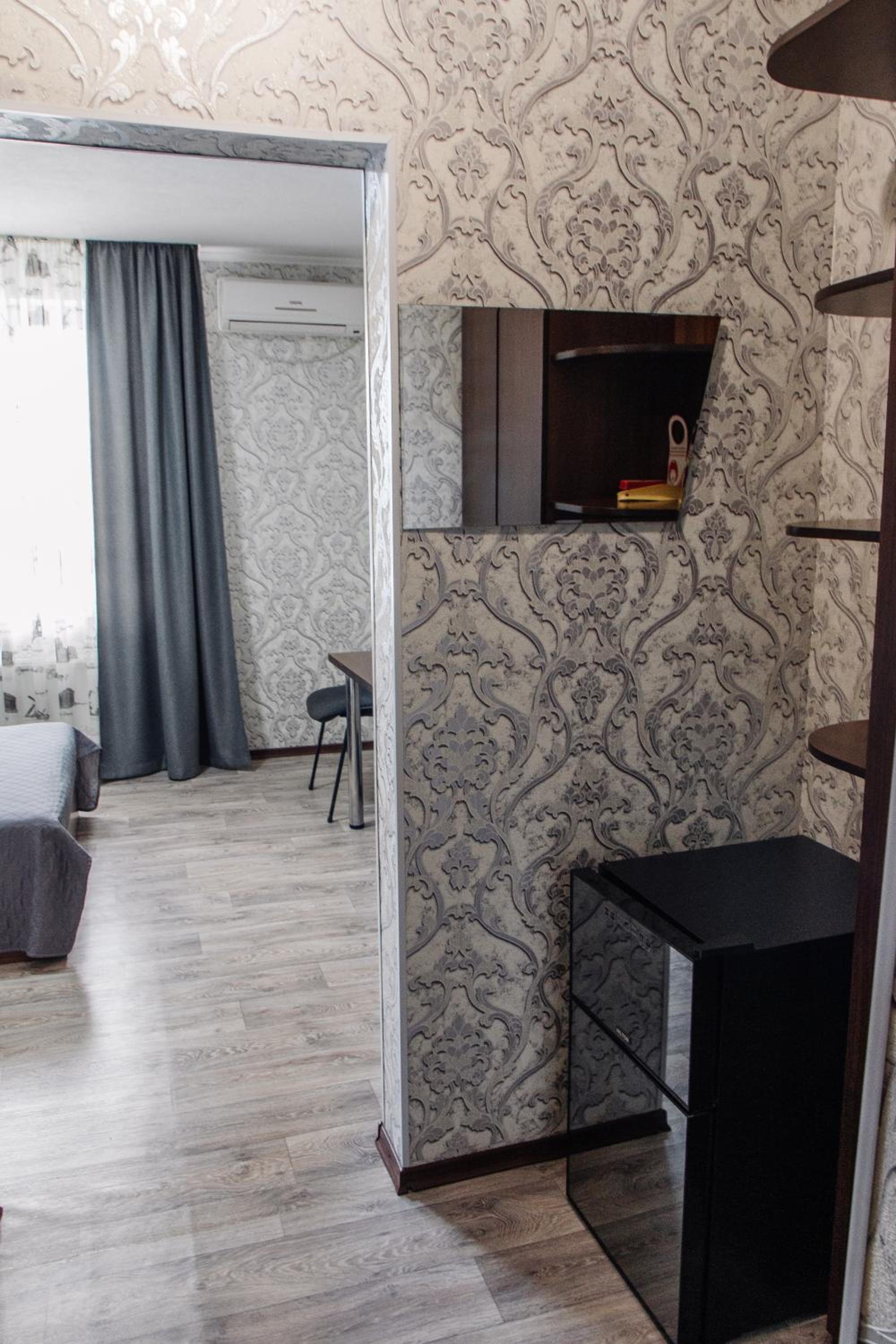 Double Room with Balcony photo 2
