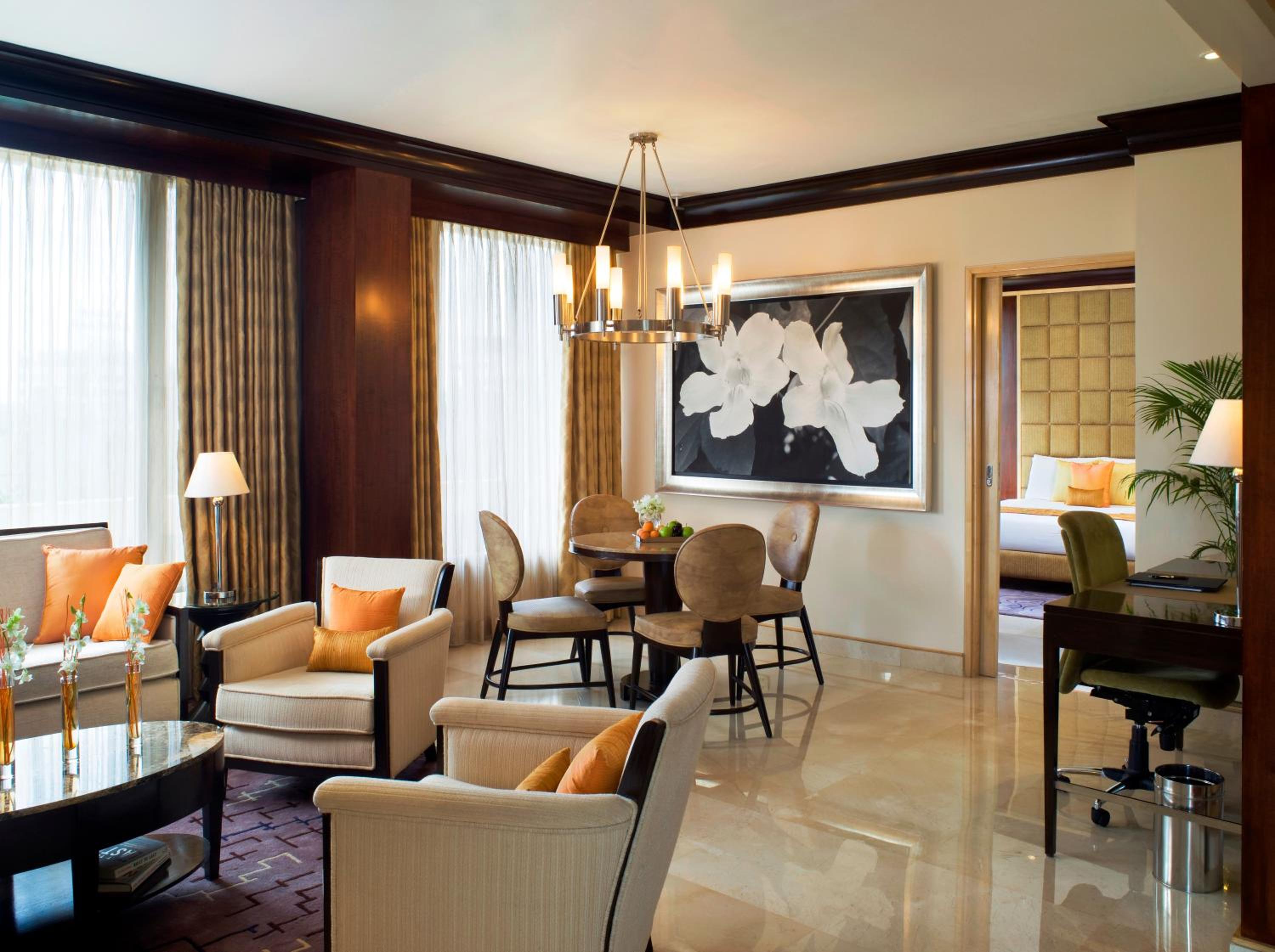 Presidential Suite with 2 way Airport Transfer photo 1