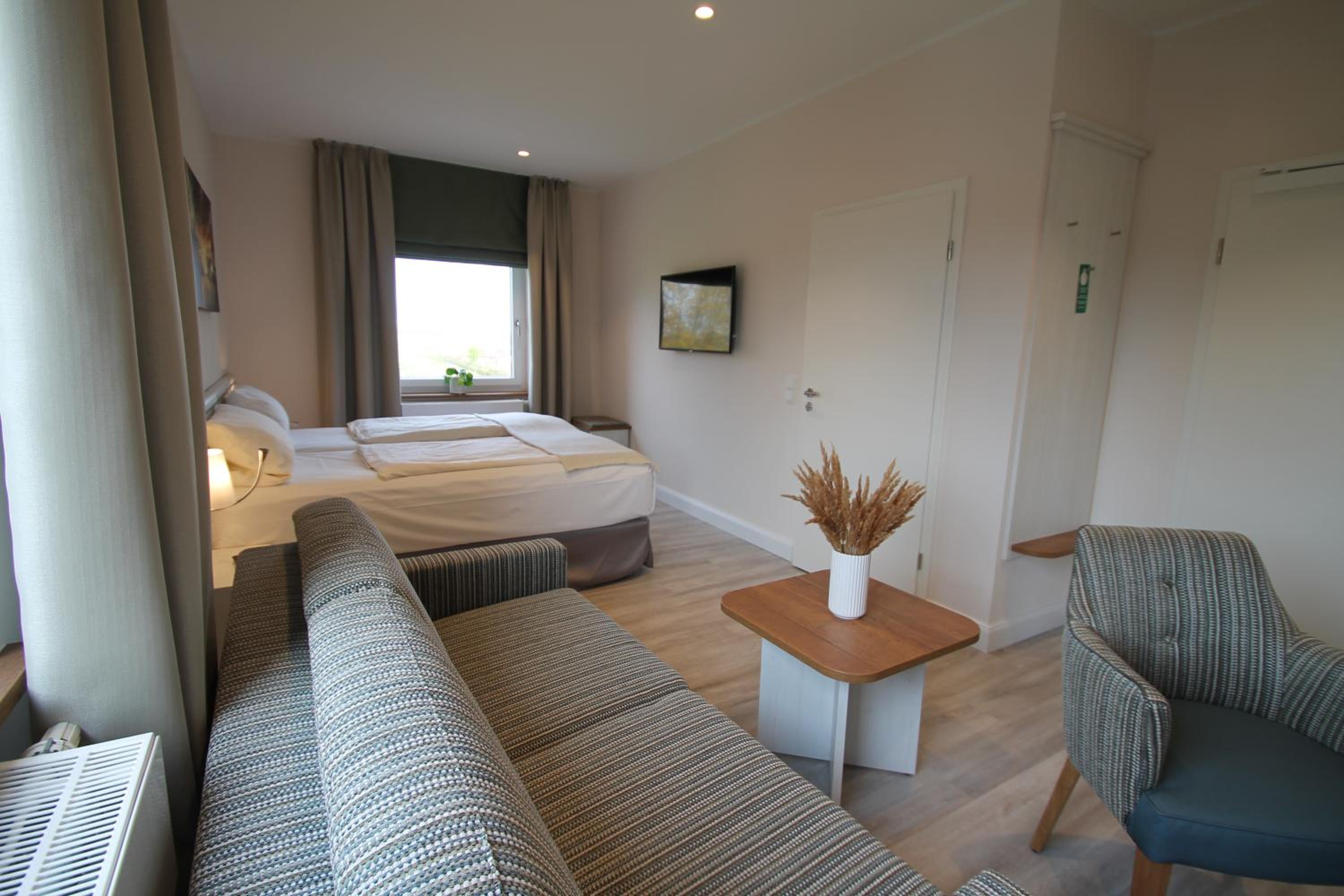 Comfort Quadruple Room - Photo 4