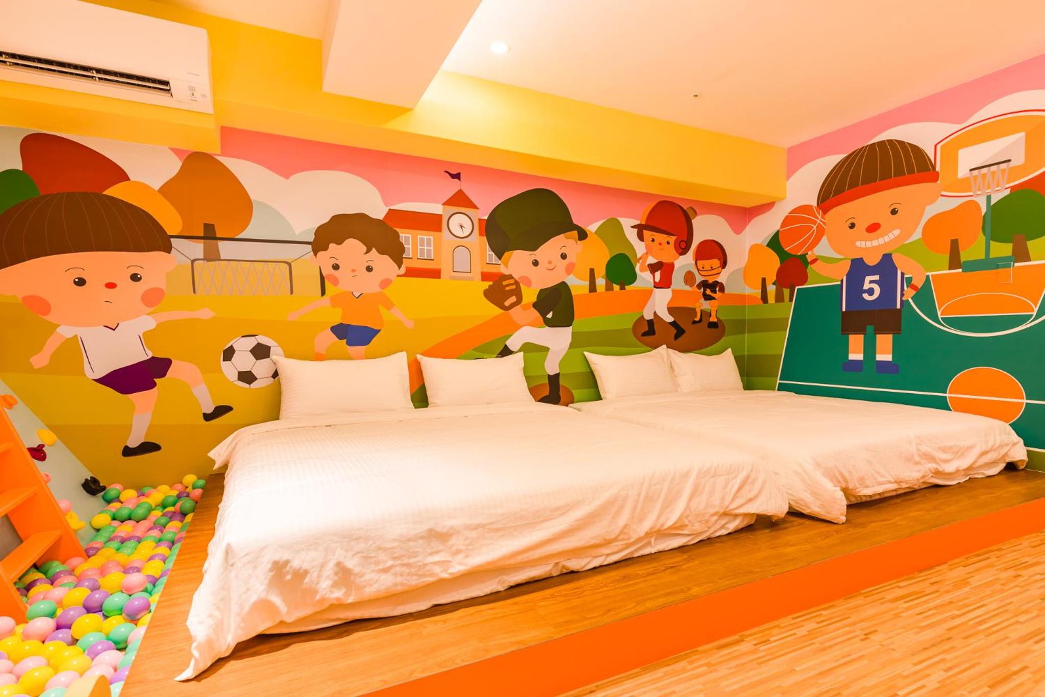 Standard Family Room