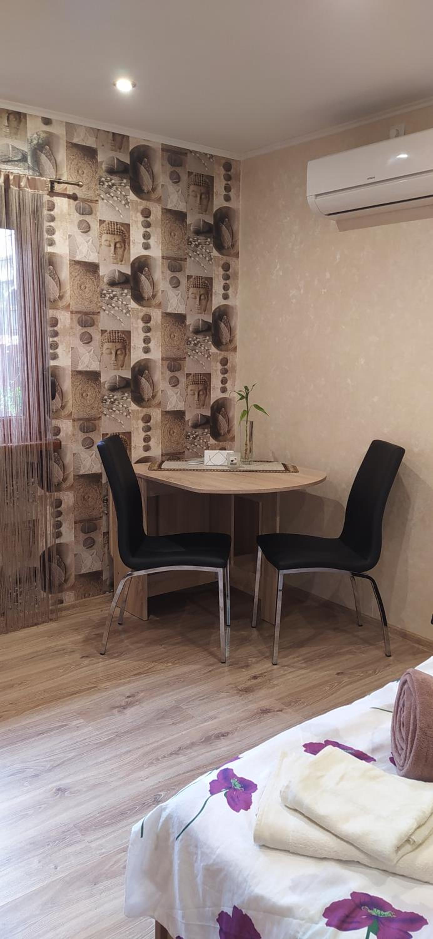 Two-Bedroom House - Photo 45