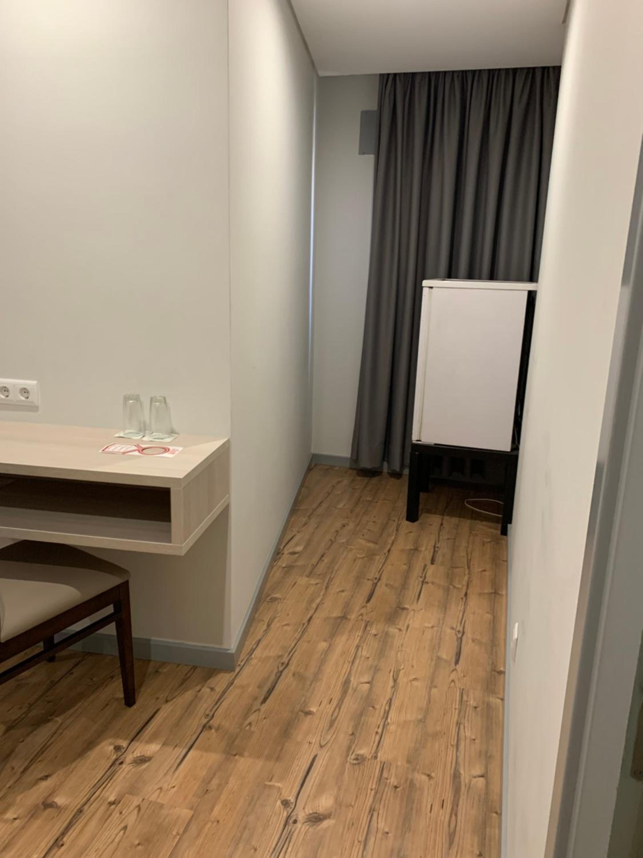 Double Room - Disability Access photo 3