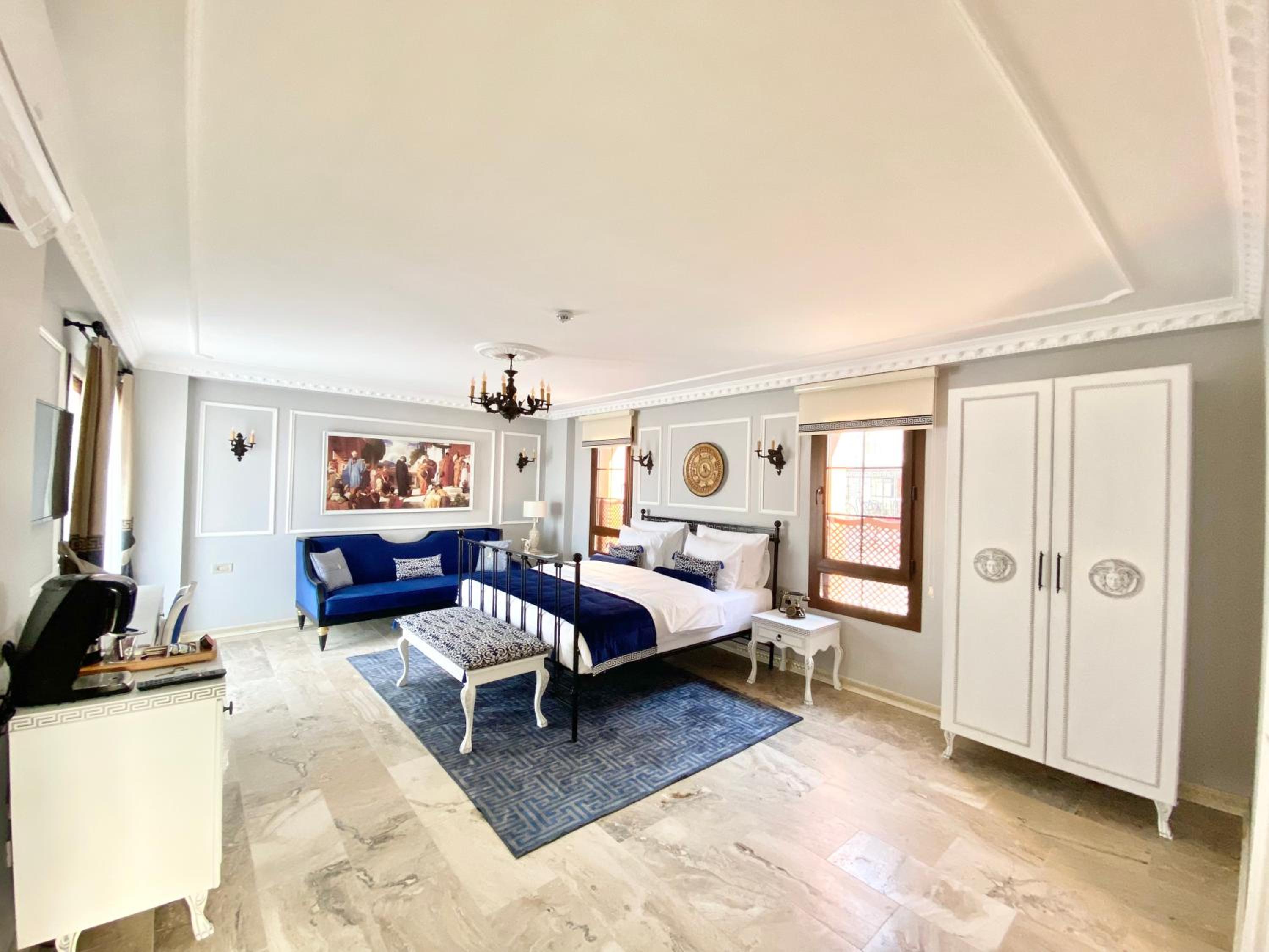 King Room