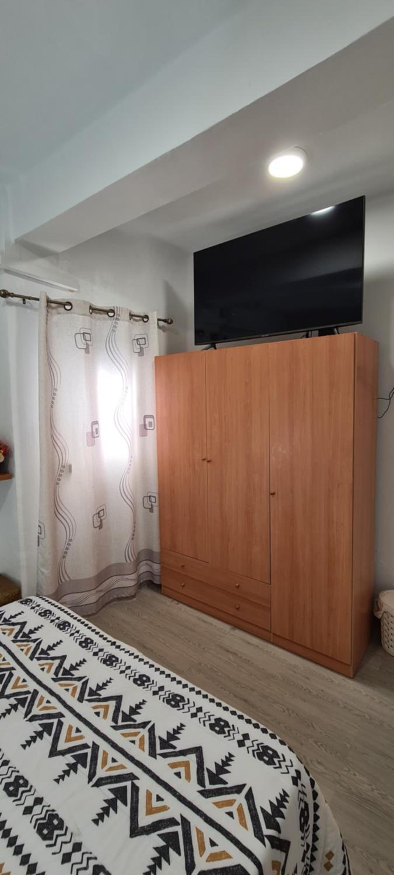 Deluxe Double Room - Photo 8